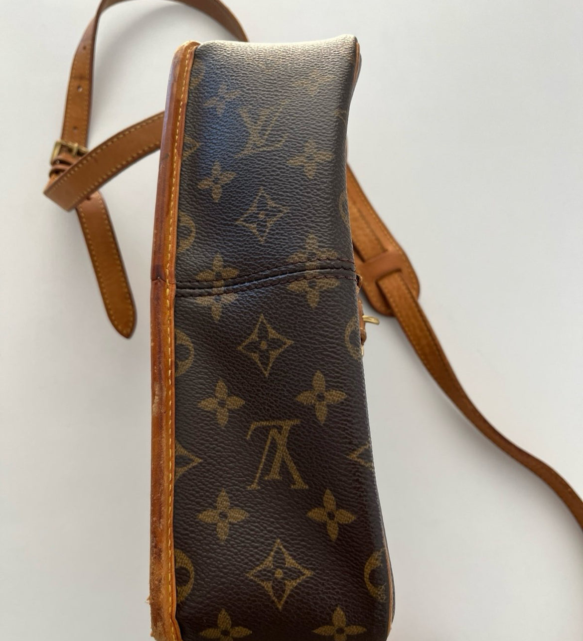 Louis Vuitton Sologne Bag