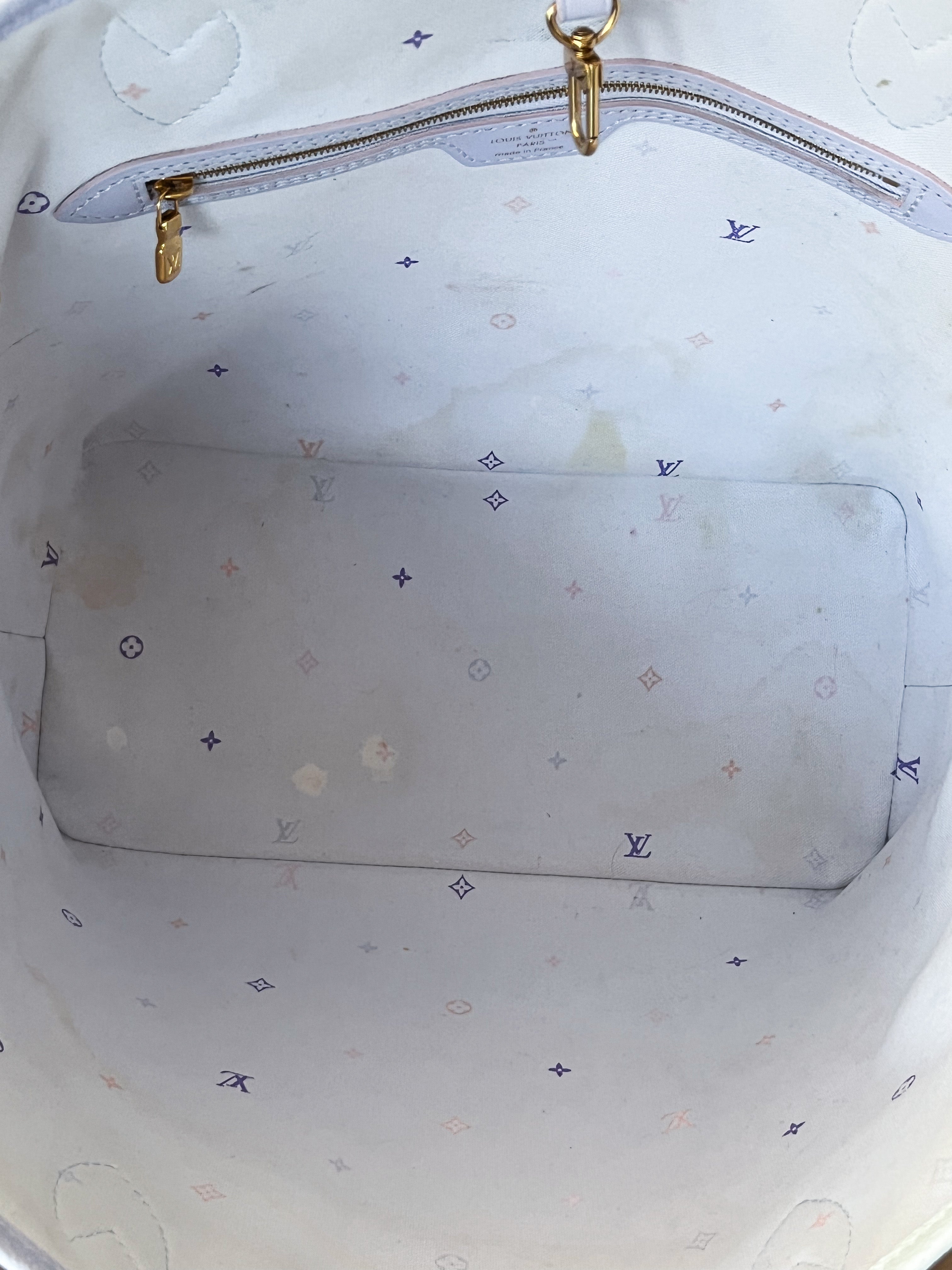 Louis Vuitton Neverfull MM Monogram Giant Spring In The City