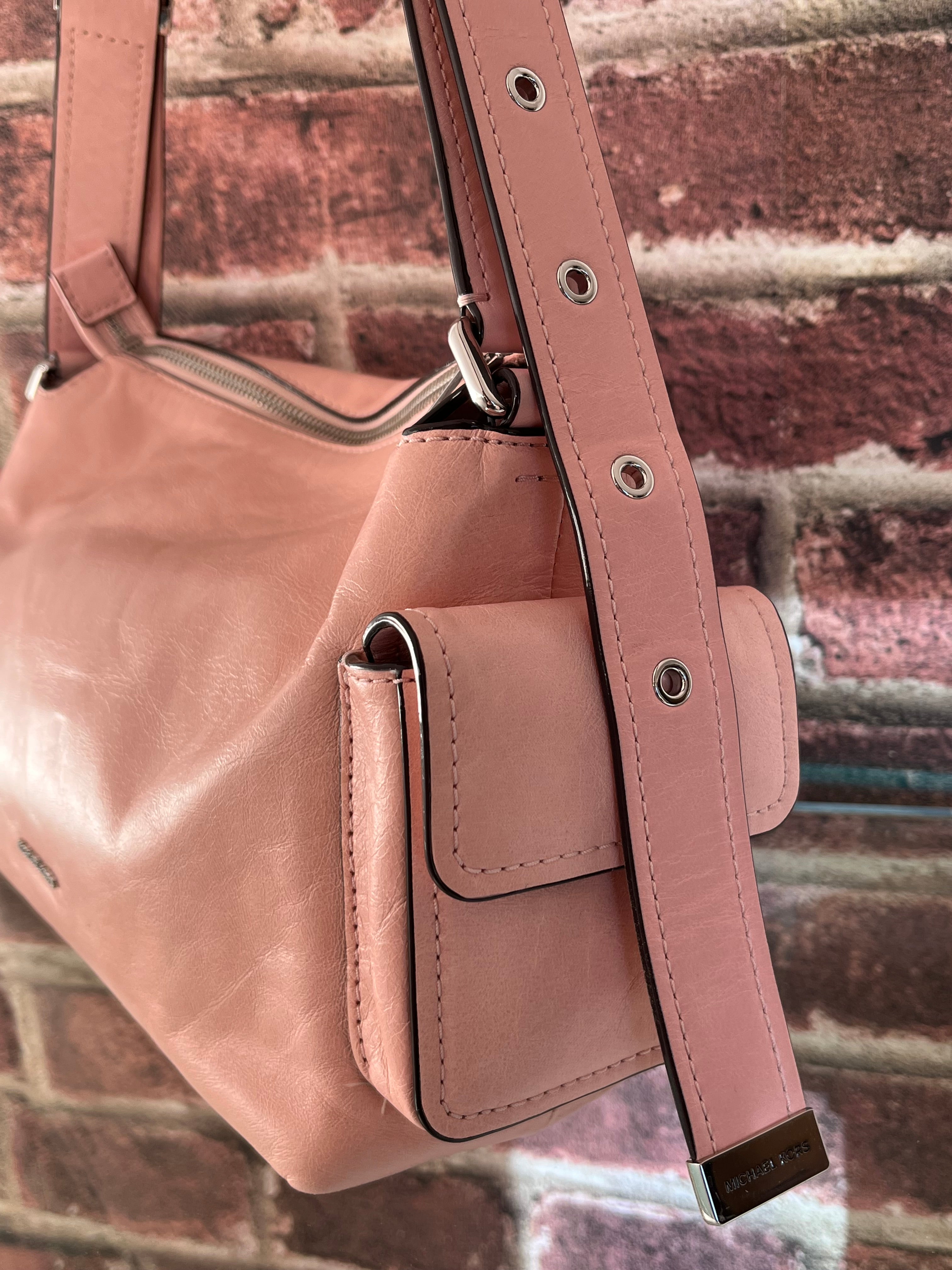 Michael Kors Dakota Medium Leather Shoulder Bag