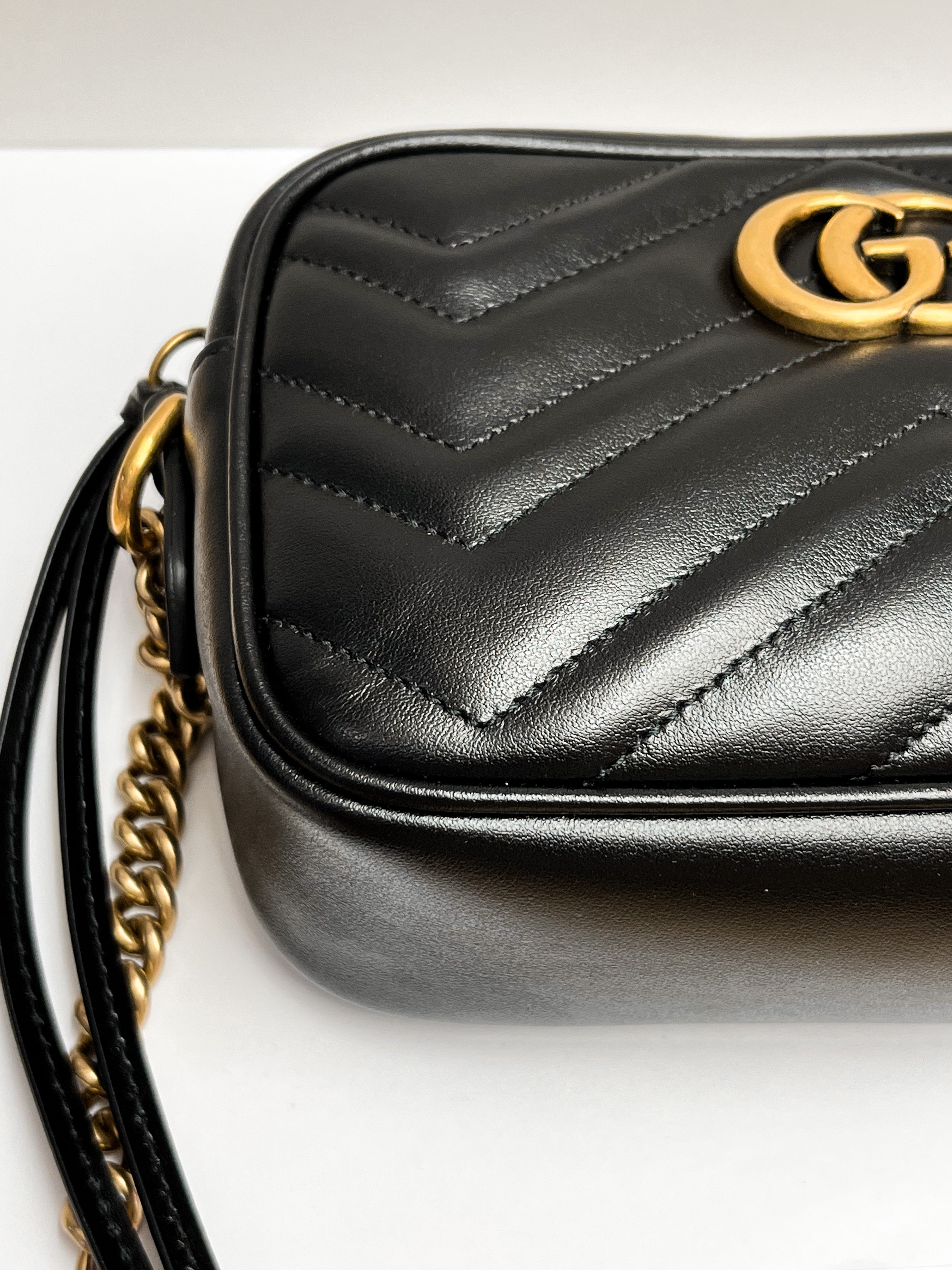 Gucci GG Marmont Mini Camera Bag