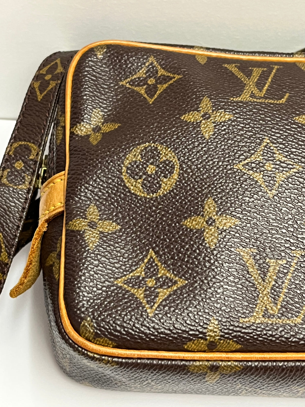 Louis Vuitton Pochette Marly Bandouliere