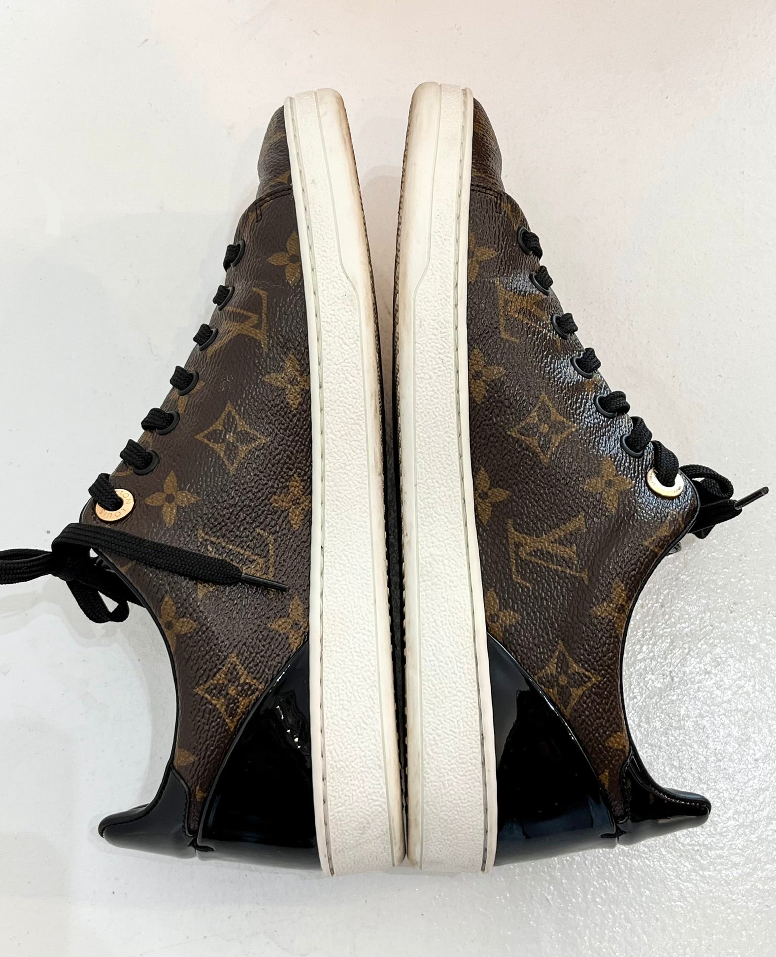 Louis Vuitton Frontrow Sneakers