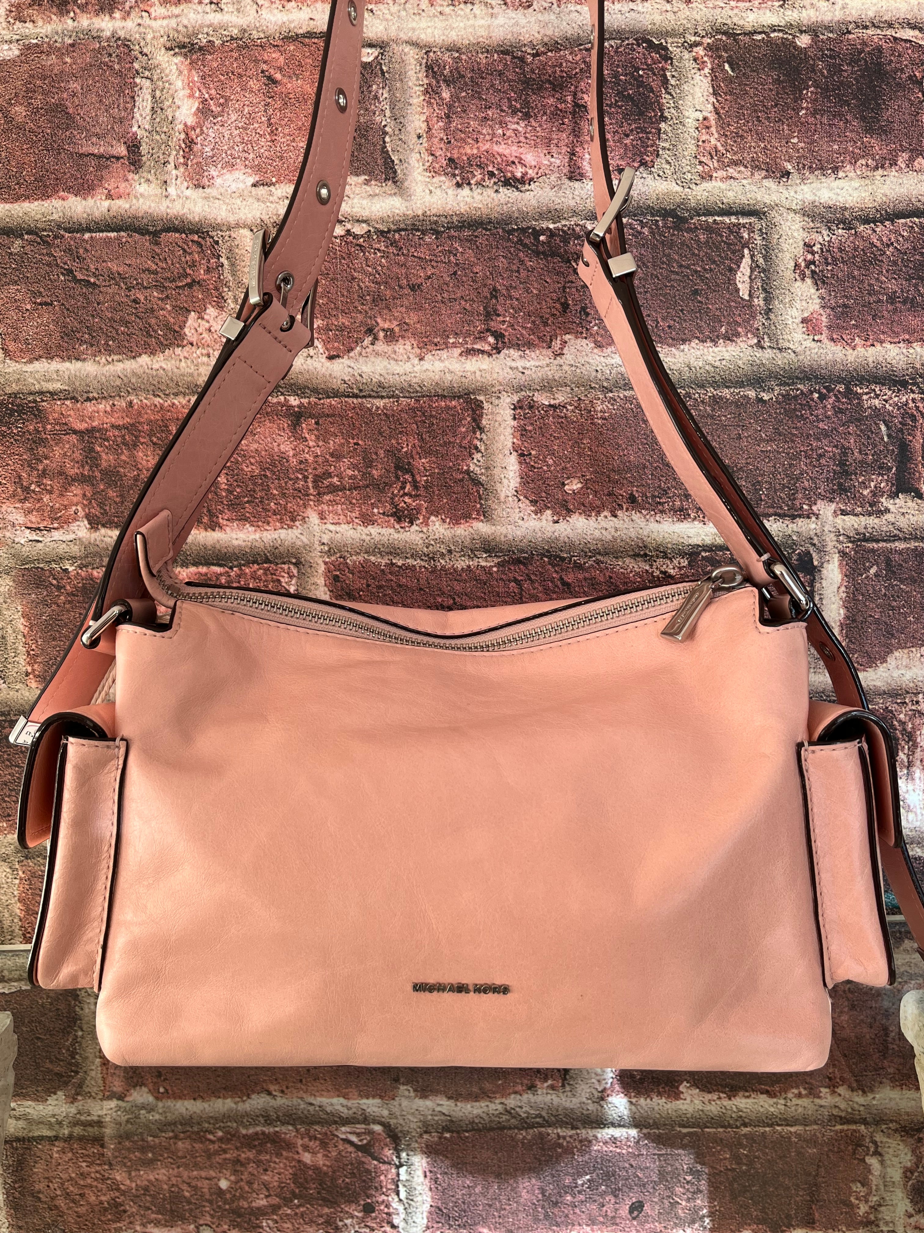 Michael Kors Dakota Medium Leather Shoulder Bag