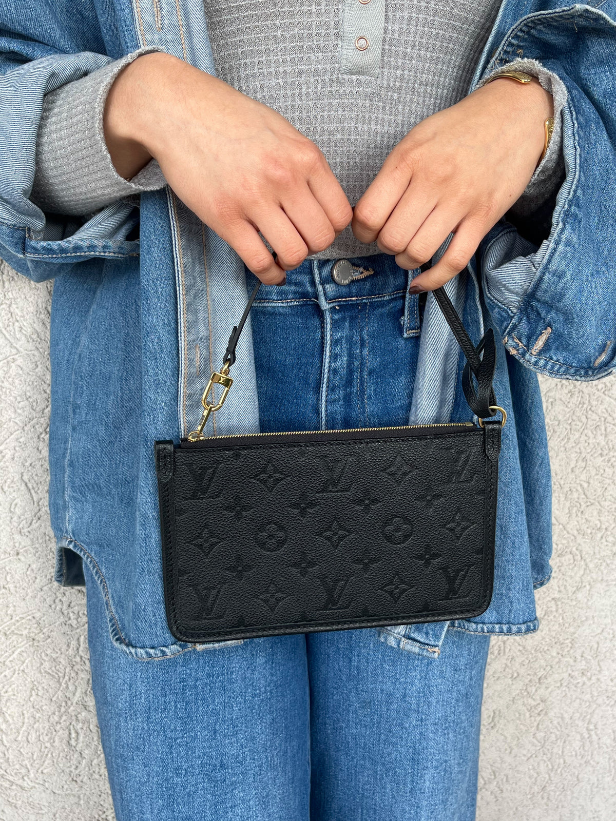Louis Vuitton Monogram Empreinte CarryAll Pochette