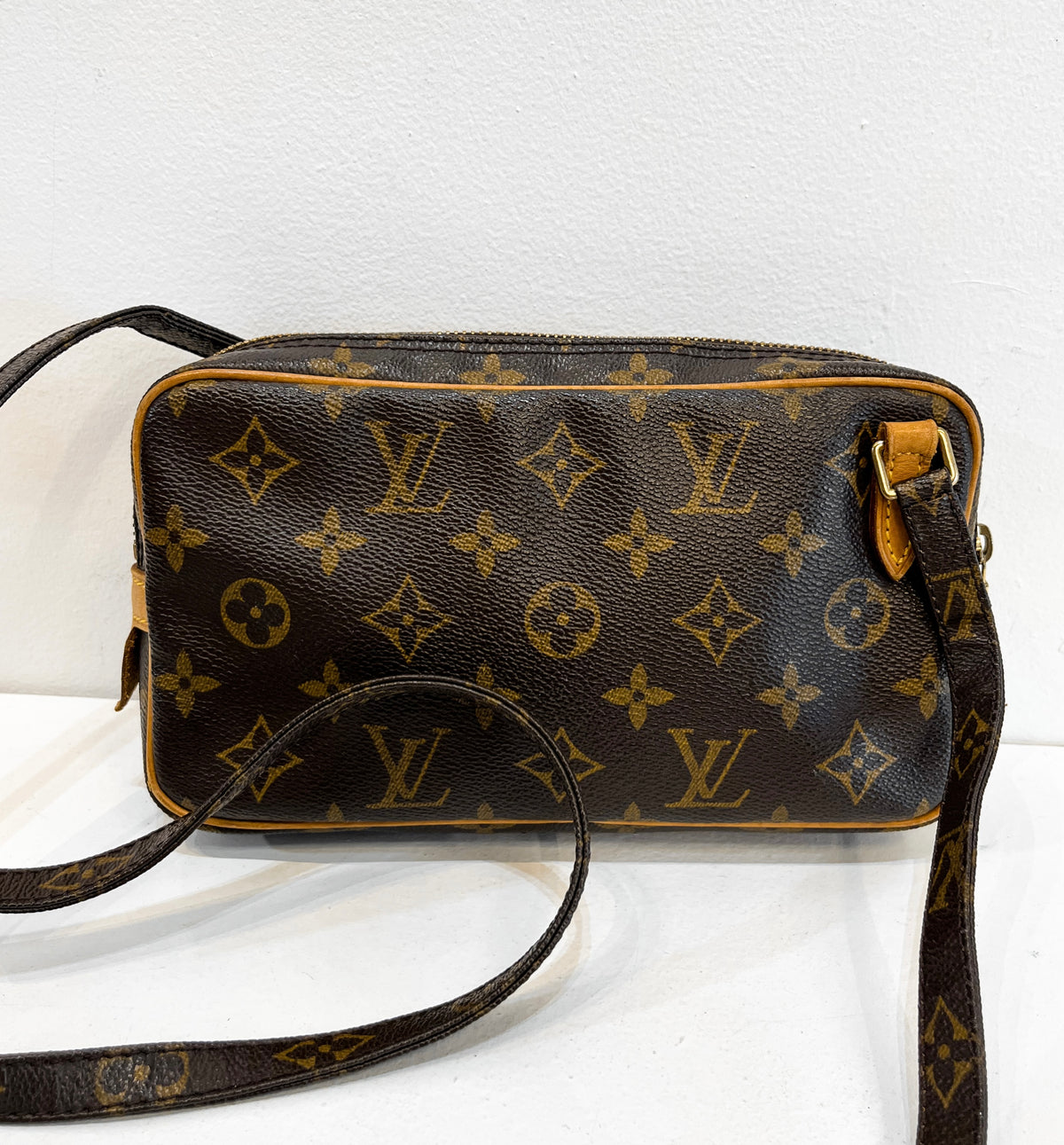 Louis Vuitton Pochette Marly Bandouliere