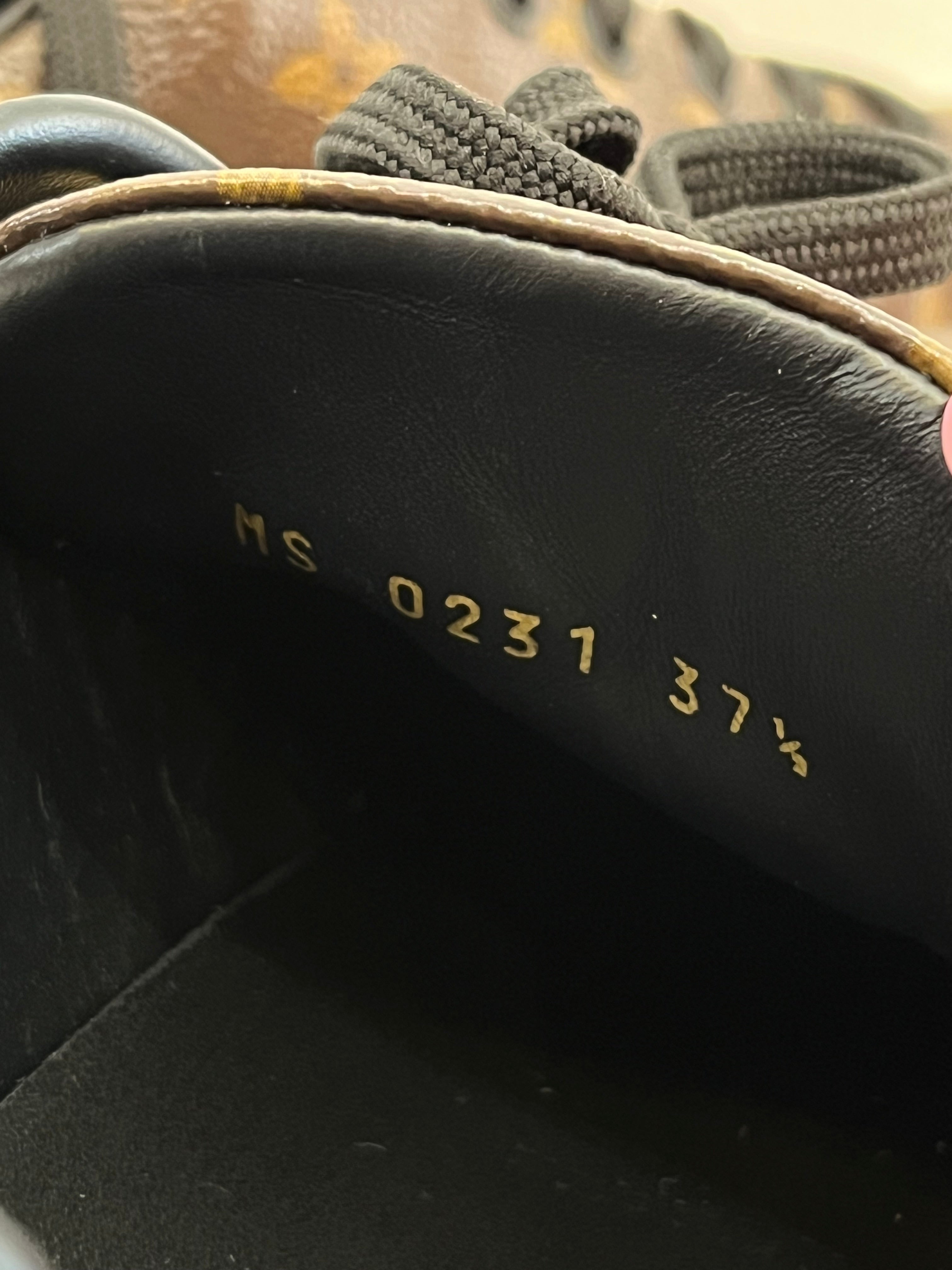 Louis Vuitton Frontrow Sneakers