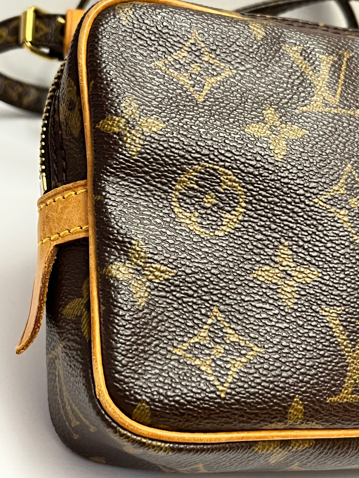 Louis Vuitton Pochette Marly Bandouliere