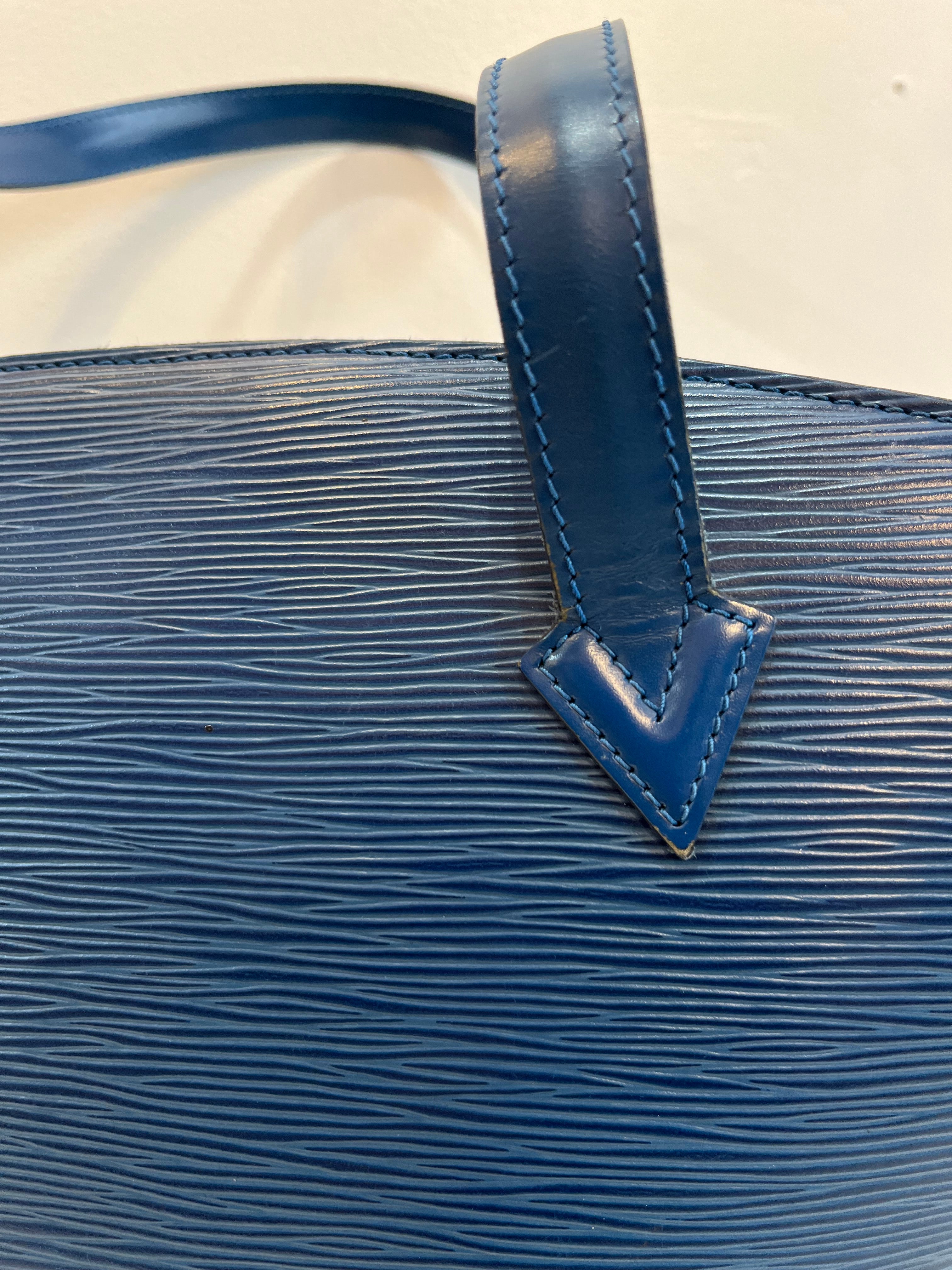 Vintage Louis Vuitton Epi Saint Jacques