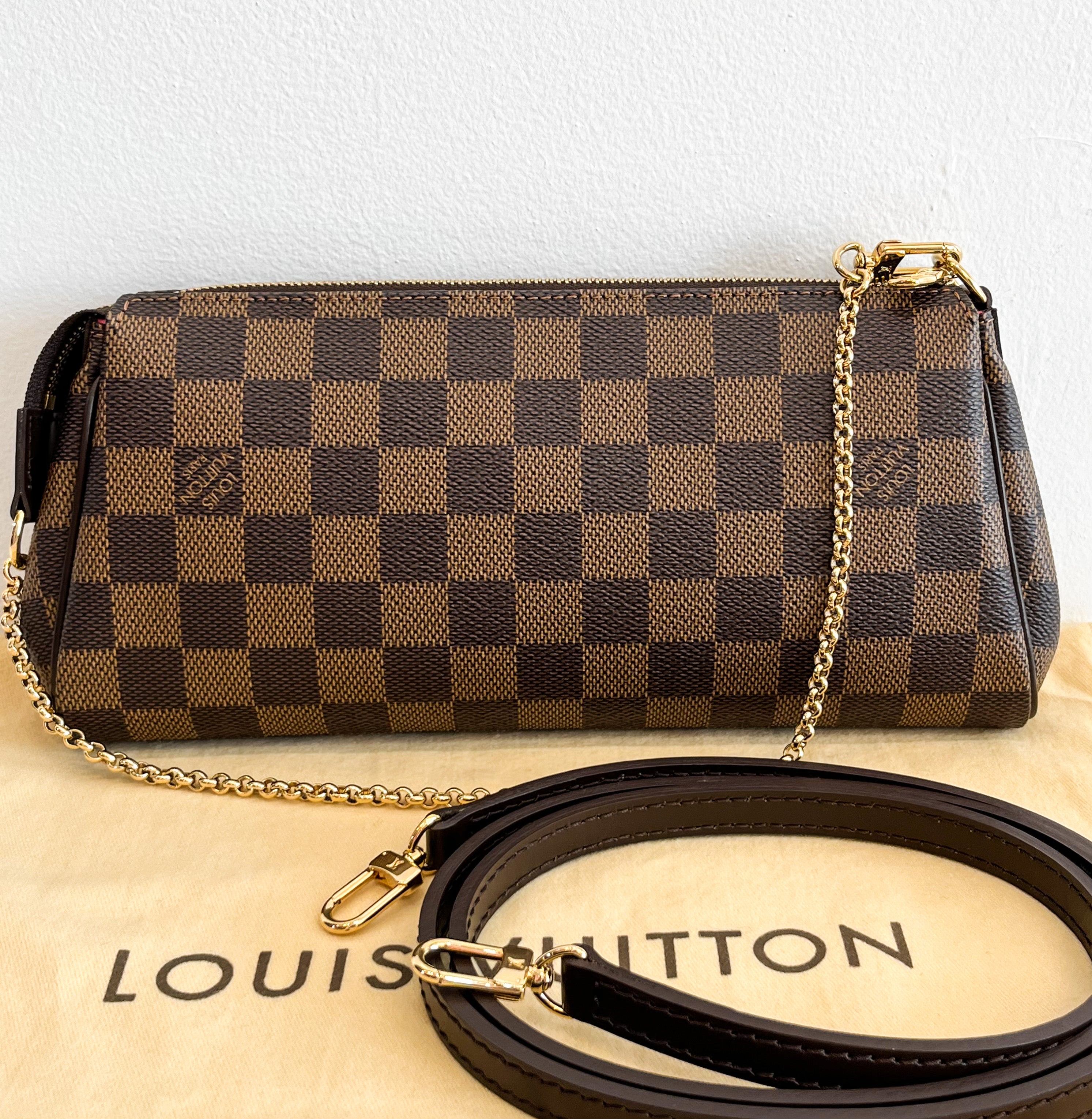 Louis Vuitton Damier Ebene Eva Clutch