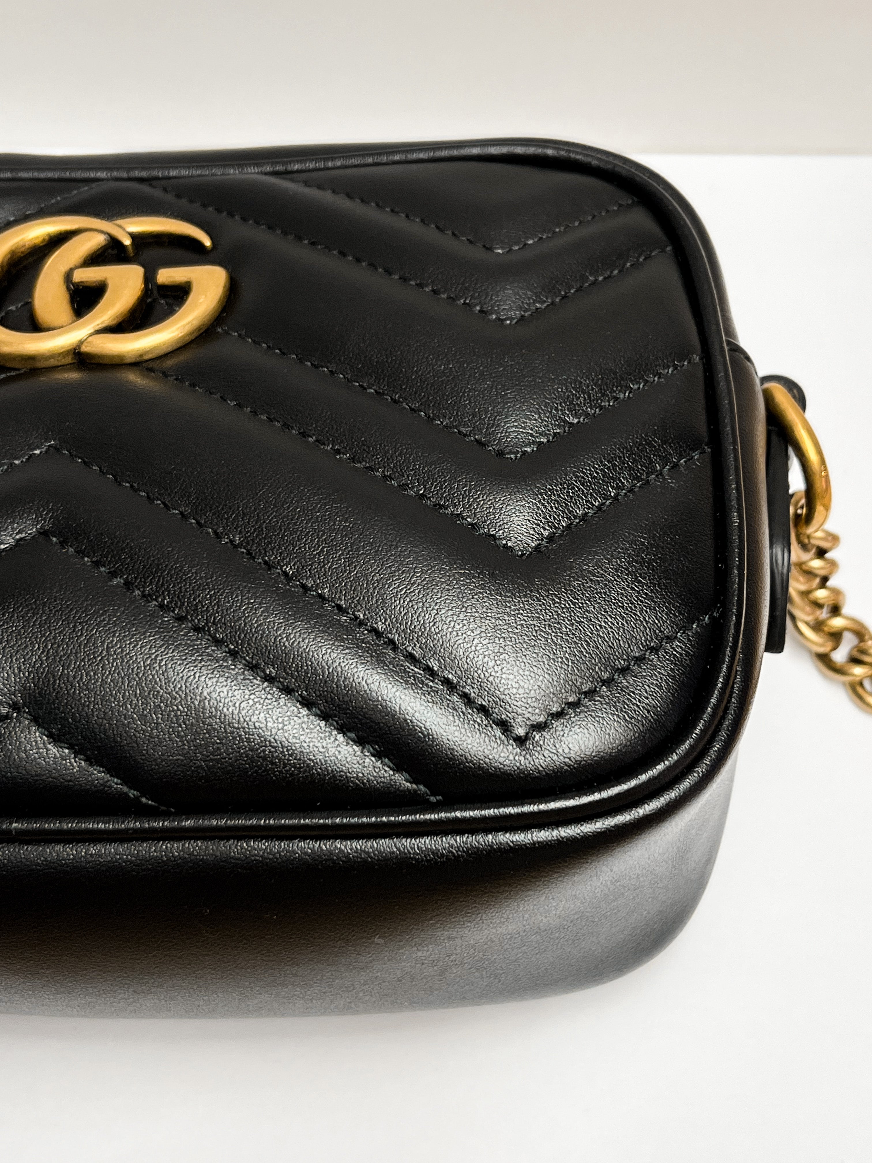 Gucci GG Marmont Mini Camera Bag