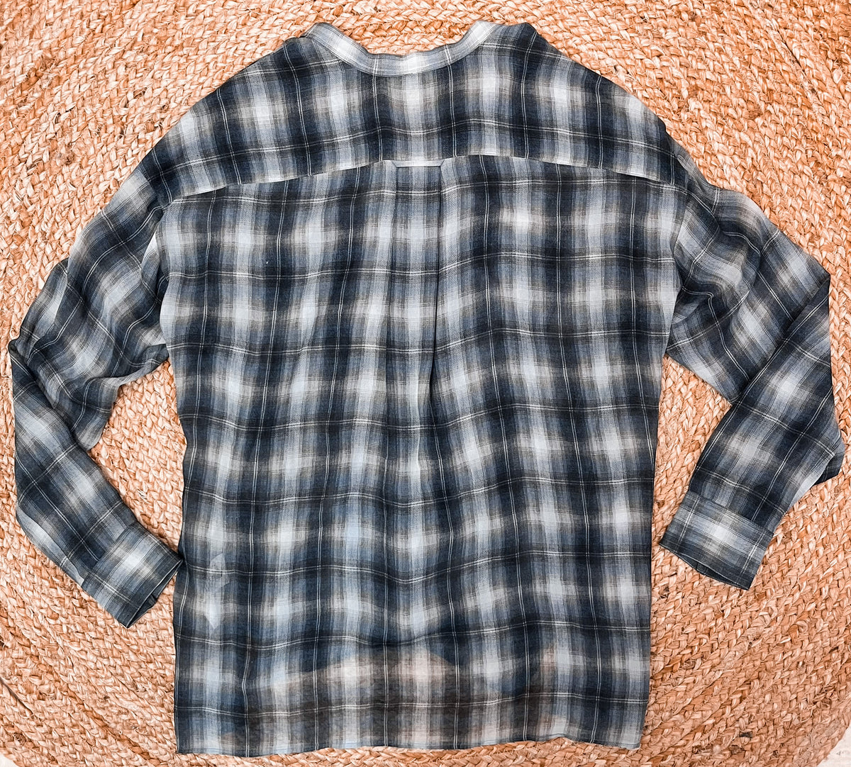 Vince. Silk Long Sleeve Blouse