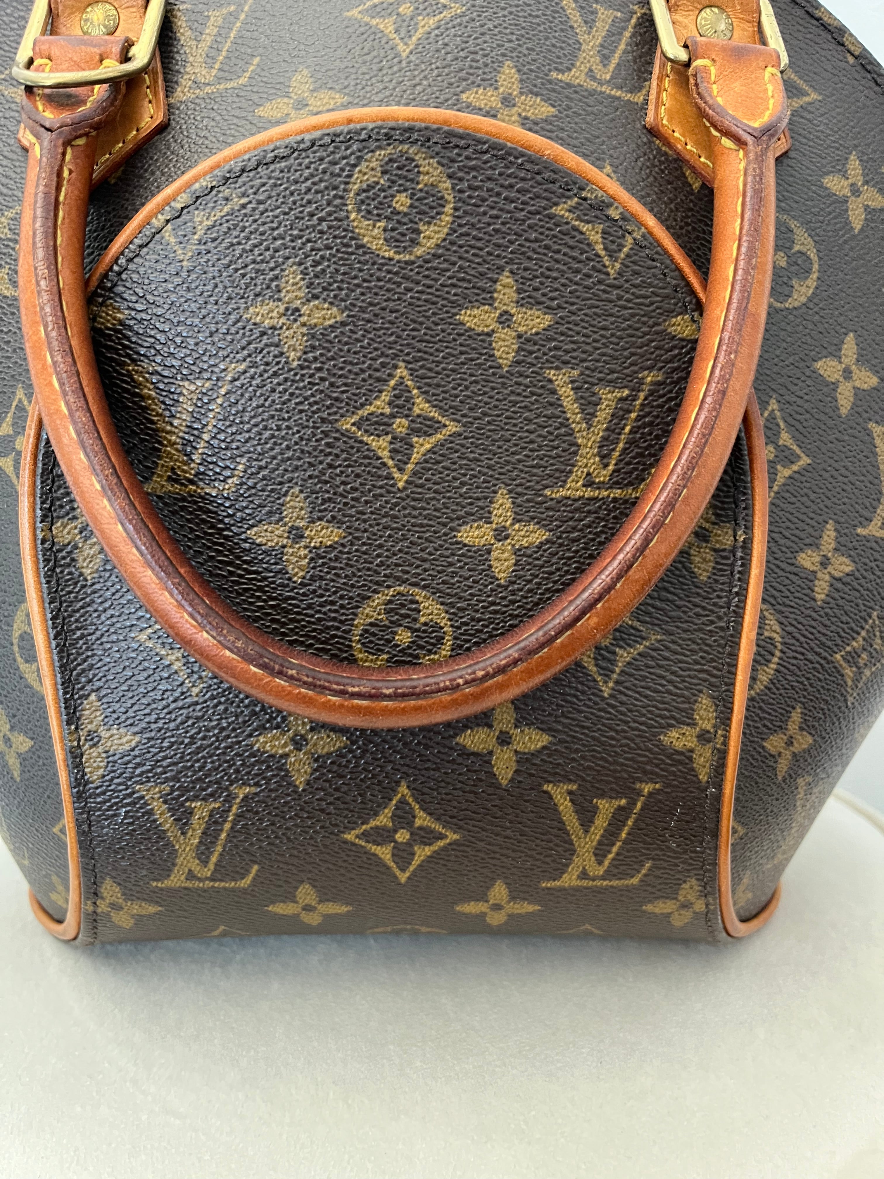 Louis Vuitton Ellipse Bag