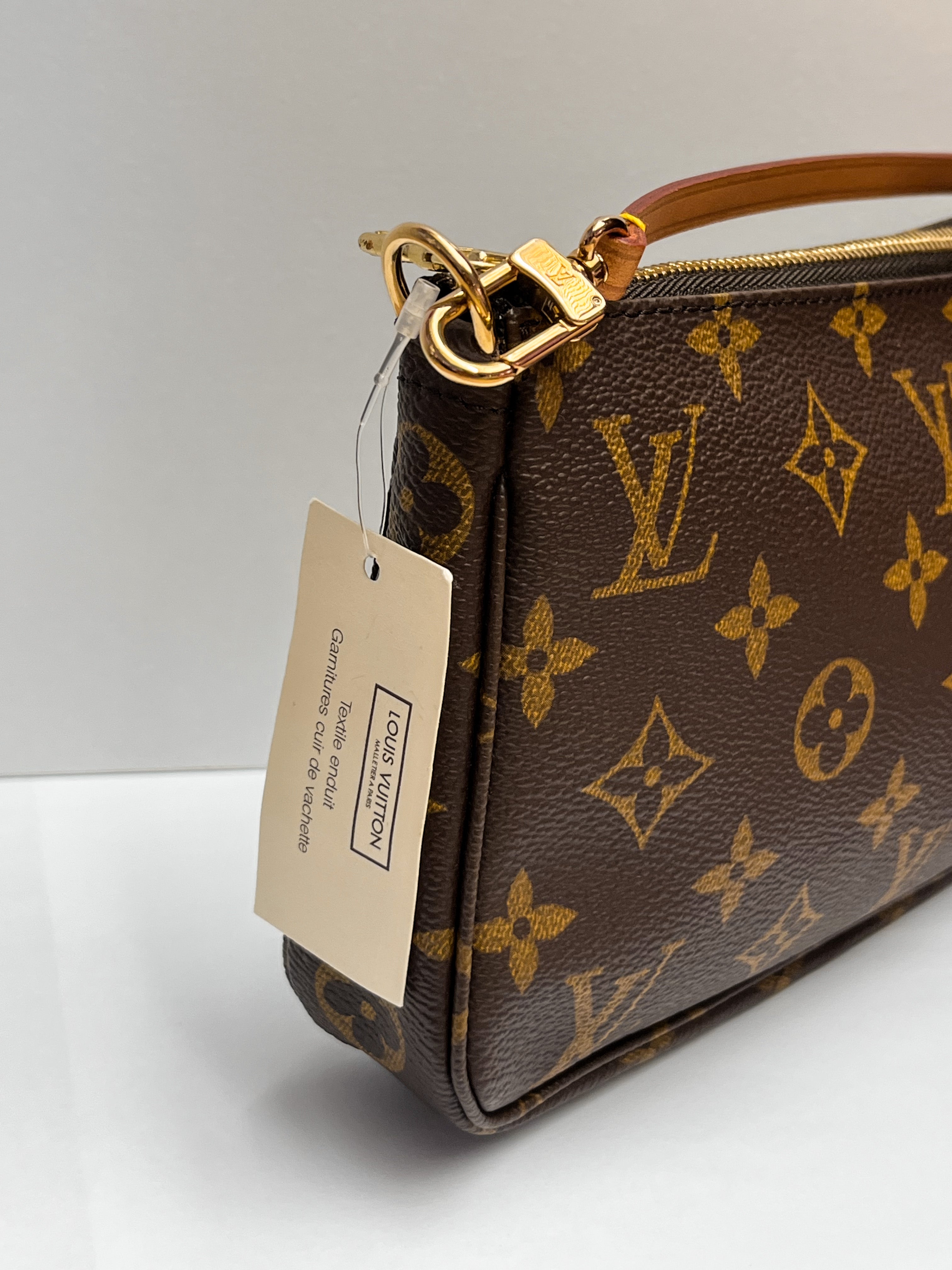 Louis Vuitton Monogram Canvas Pochette Accessoires