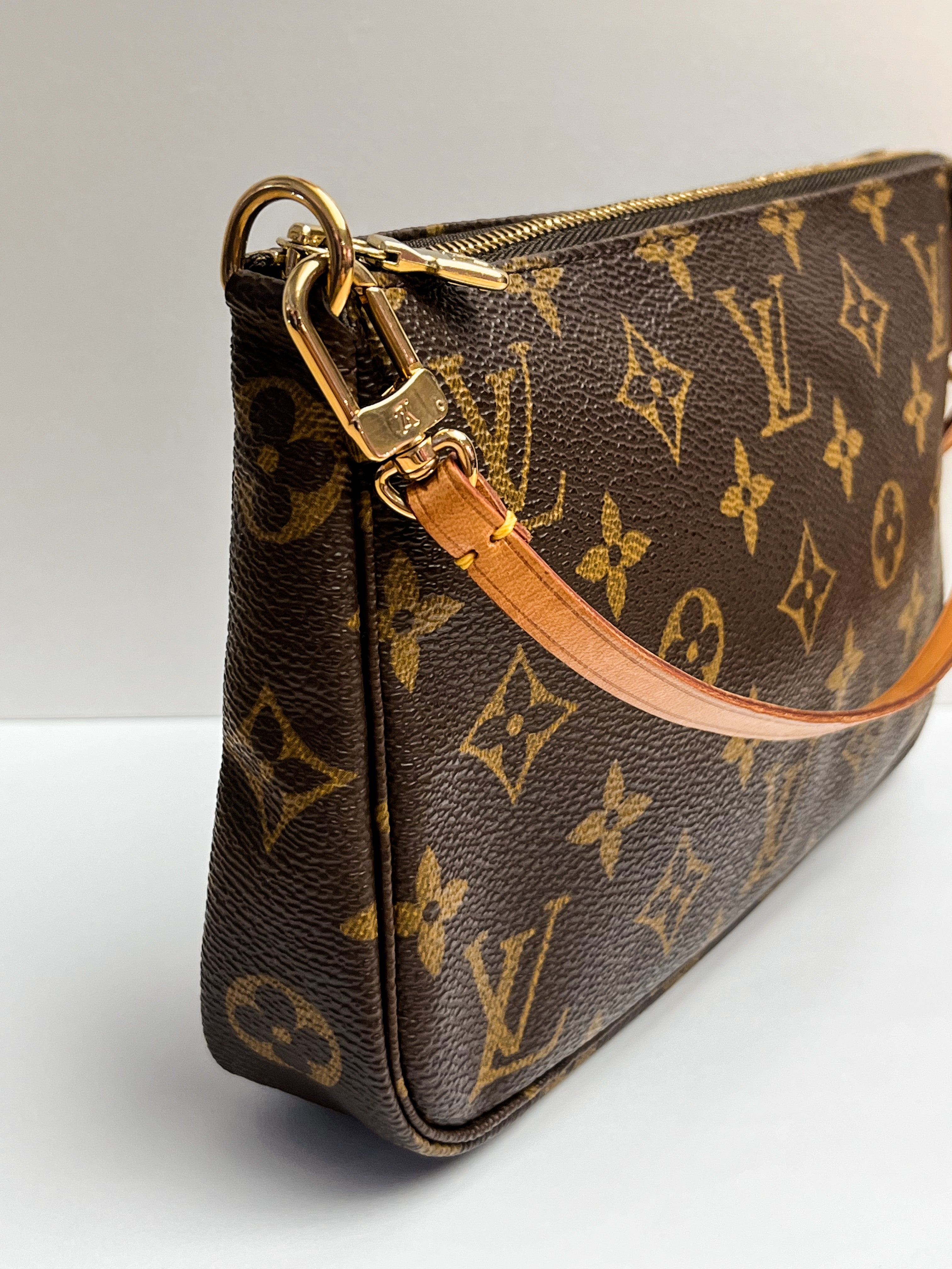 Louis Vuitton Monogram Canvas Pochette Accessoires