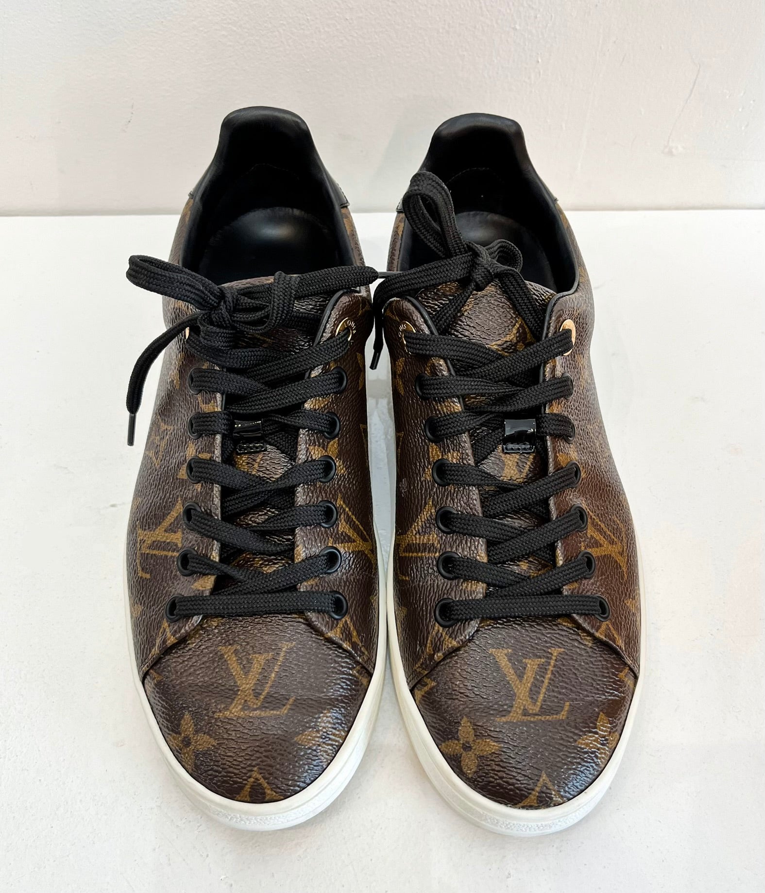 Louis Vuitton Frontrow Sneakers