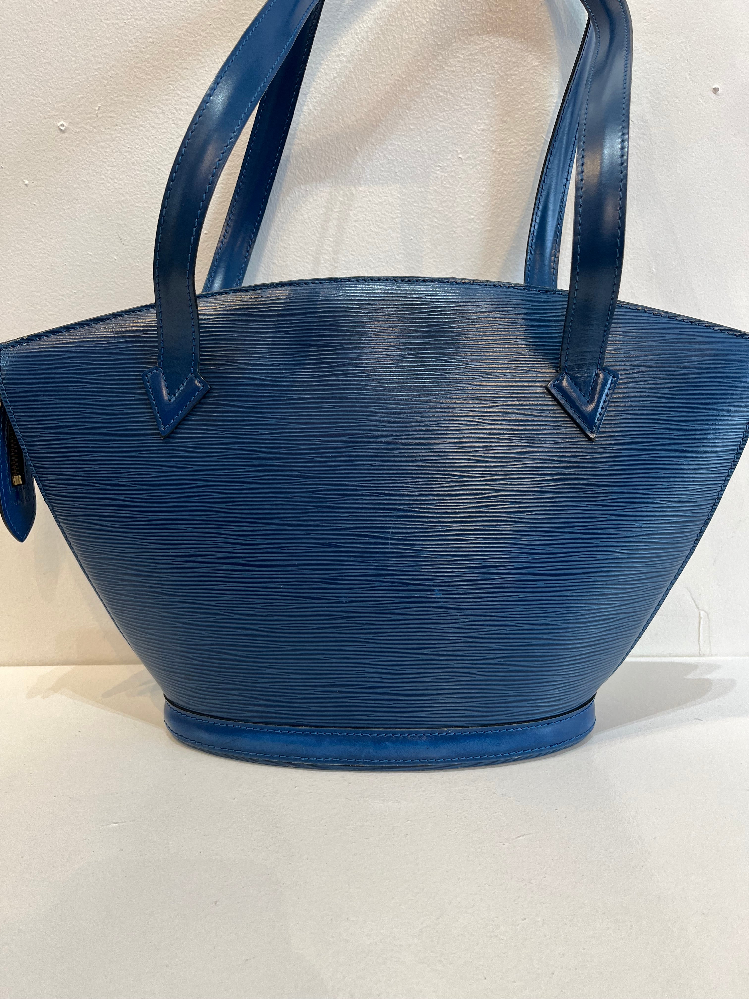 Vintage Louis Vuitton Epi Saint Jacques