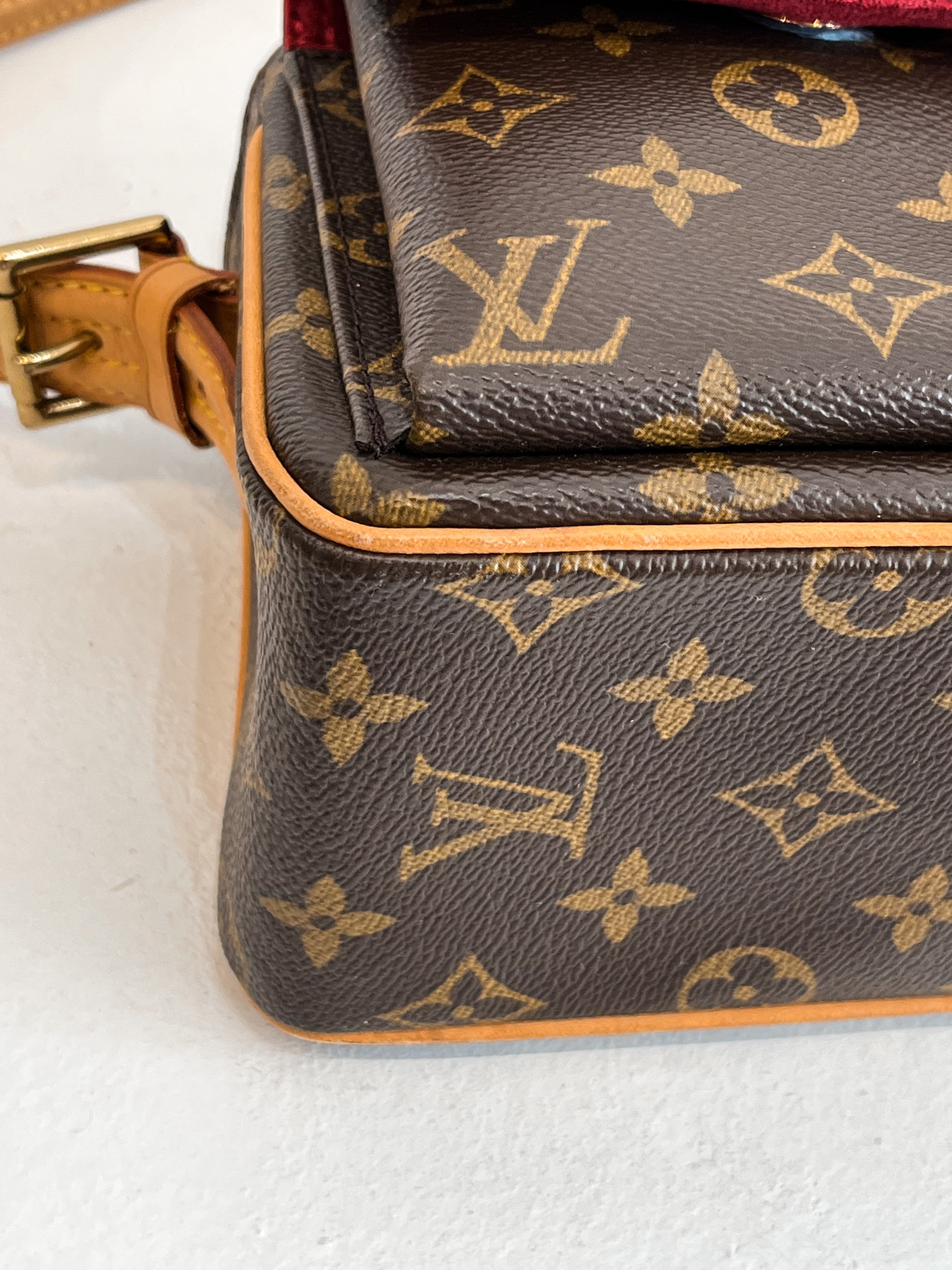 Louis Vuitton Viva Cite MM Shoulder Bag