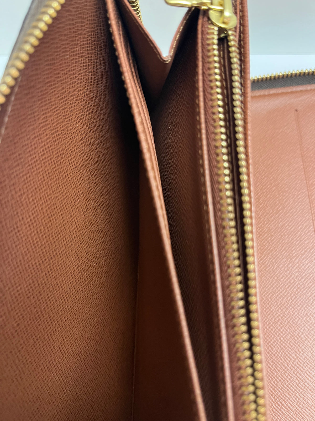 Louis Vuitton Monogram Zippy Organizer Wallet