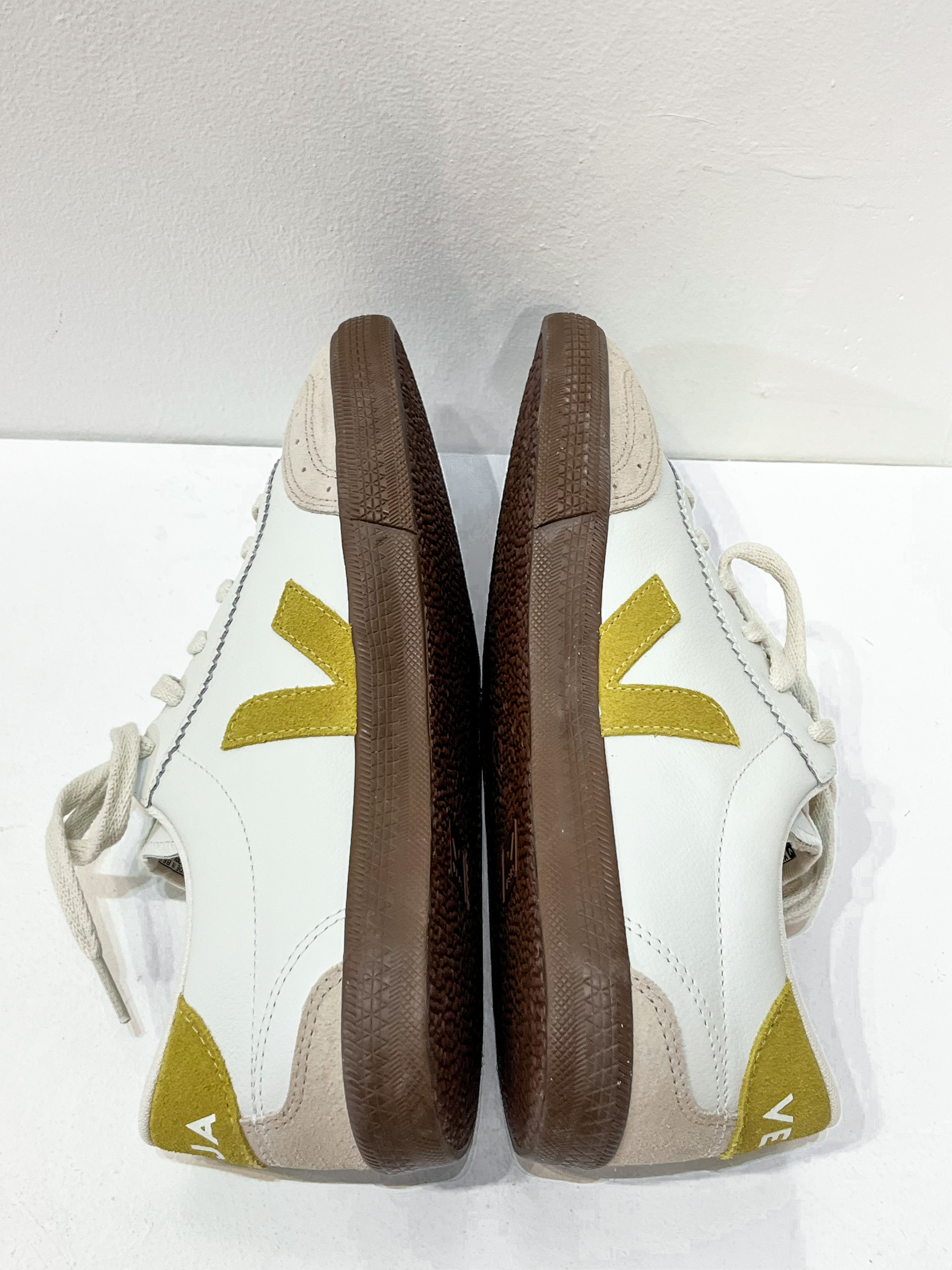 Veja Volley Sneakers