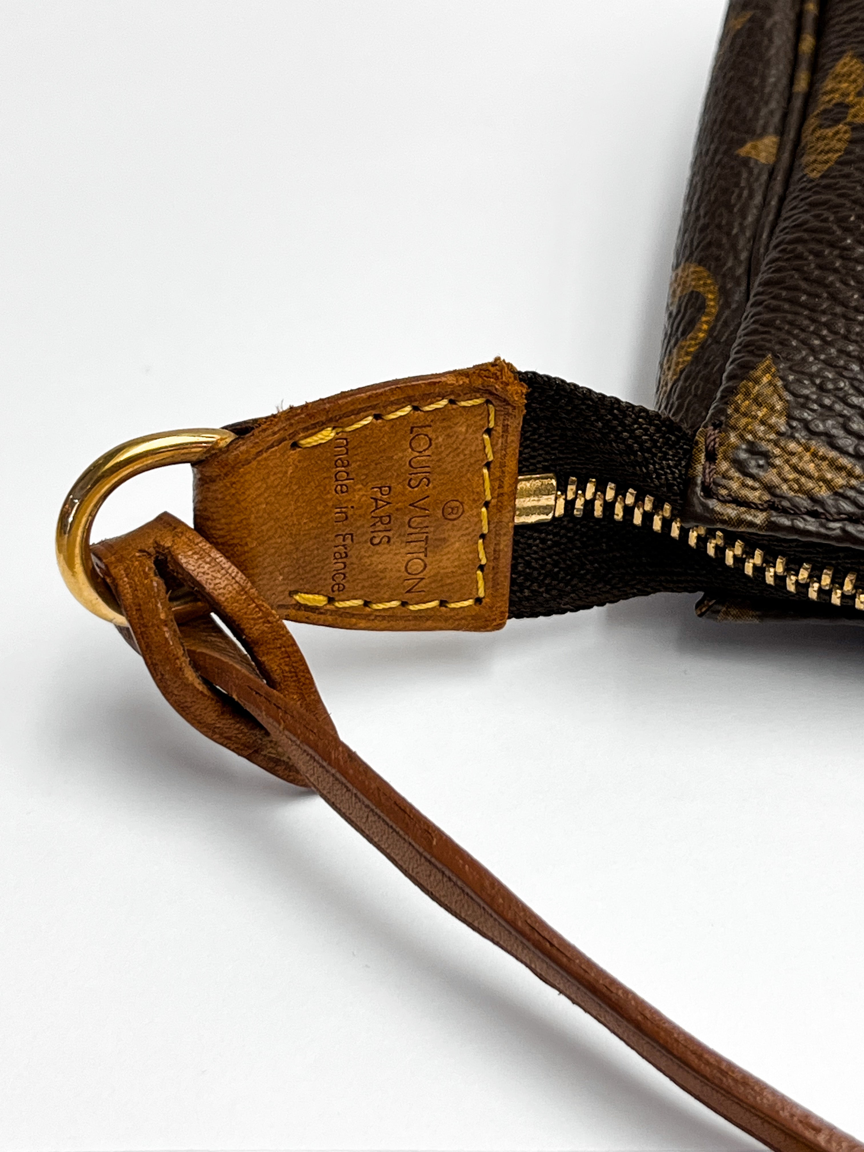 Louis Vuitton Monogram Canvas Pochette Accessoires