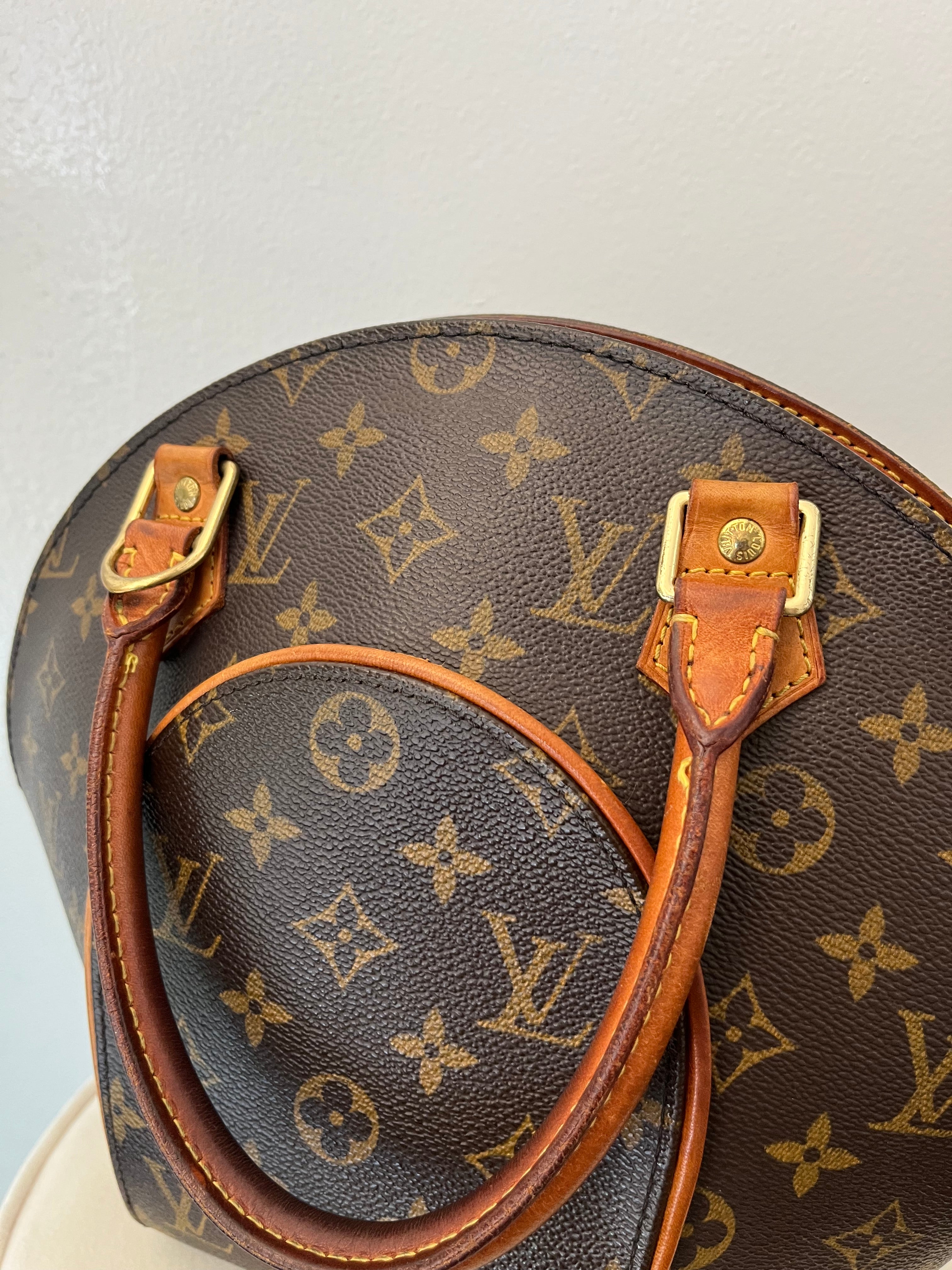 Louis Vuitton Ellipse Bag