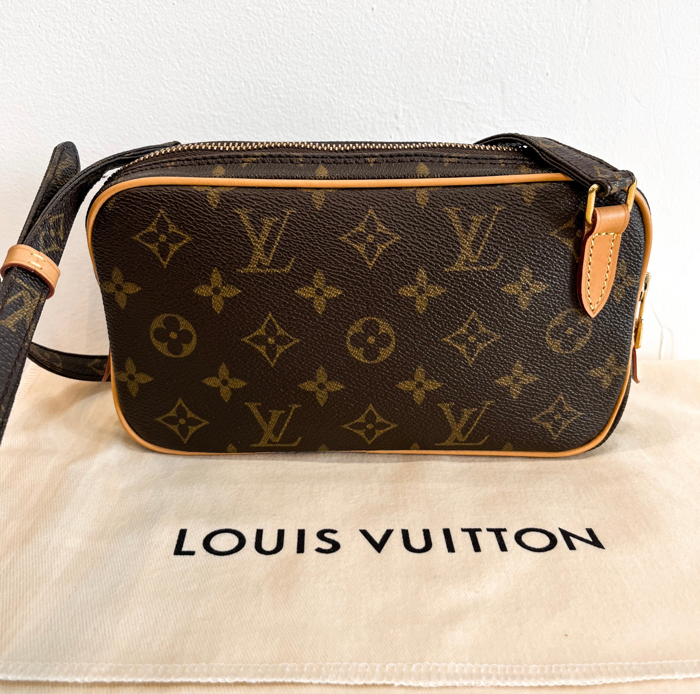 Louis Vuitton Pochette Marly Bandouliere