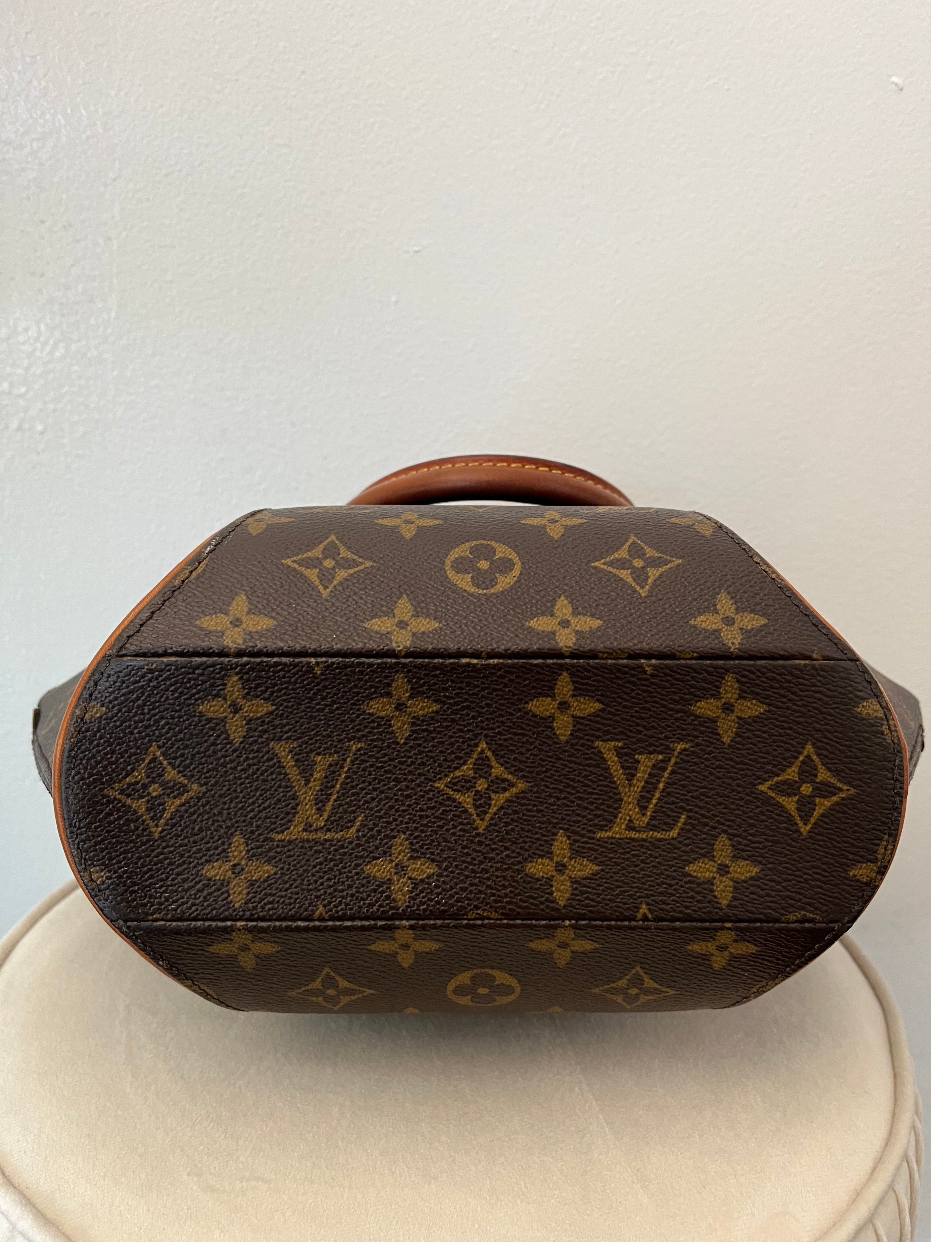 Louis Vuitton Ellipse Bag