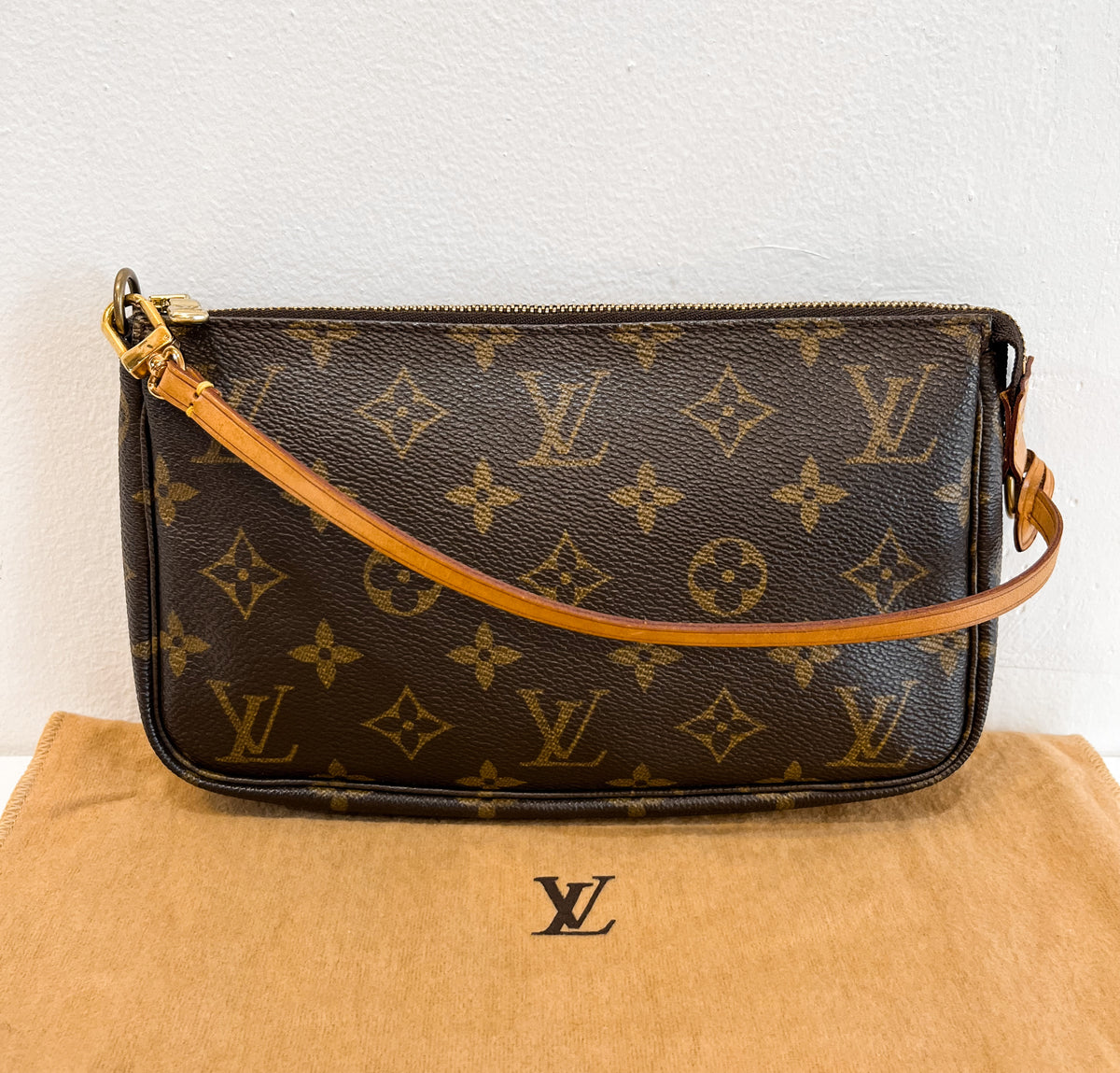 Louis Vuitton Monogram Canvas Pochette Accessoires