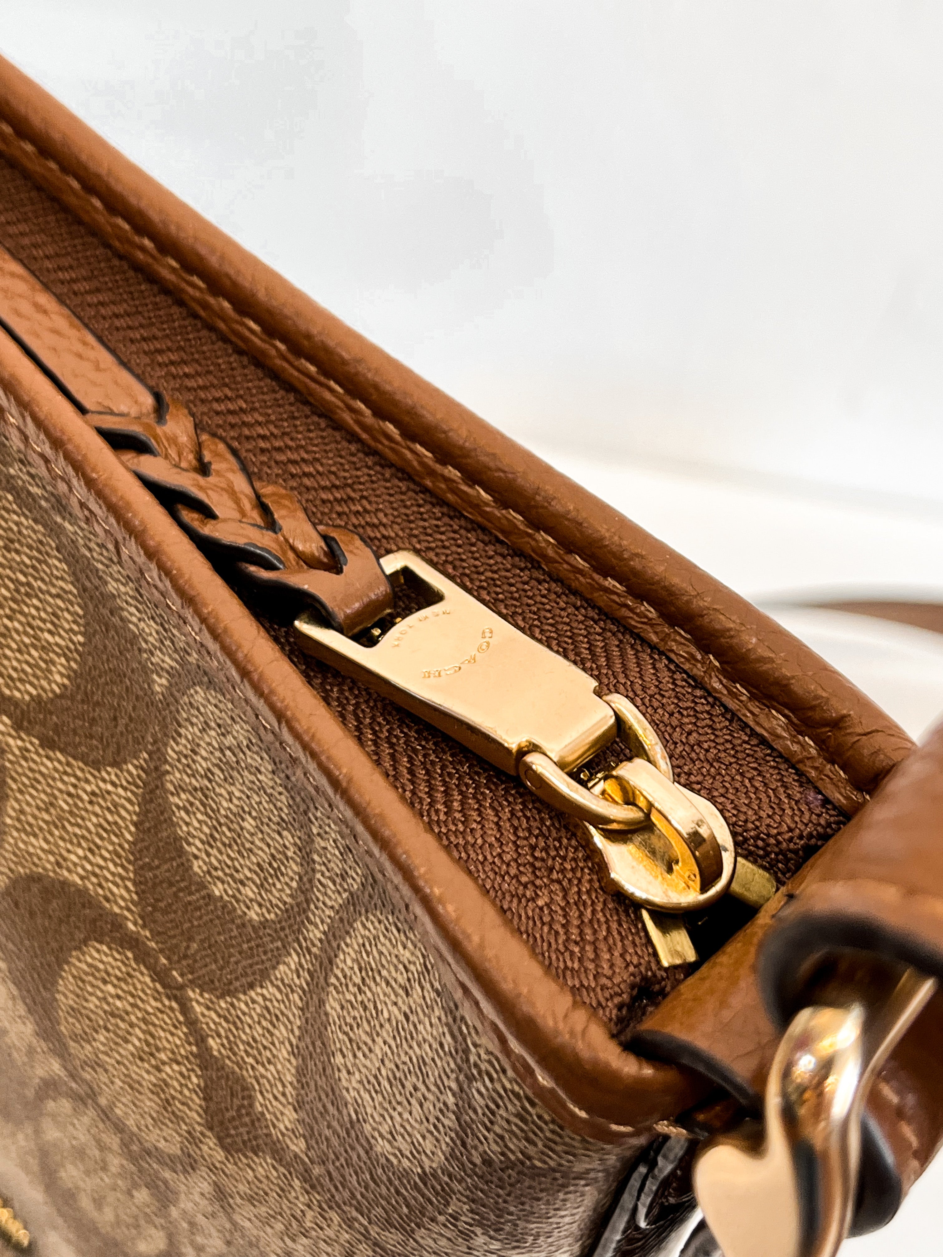 Coach Val Duffle Bag