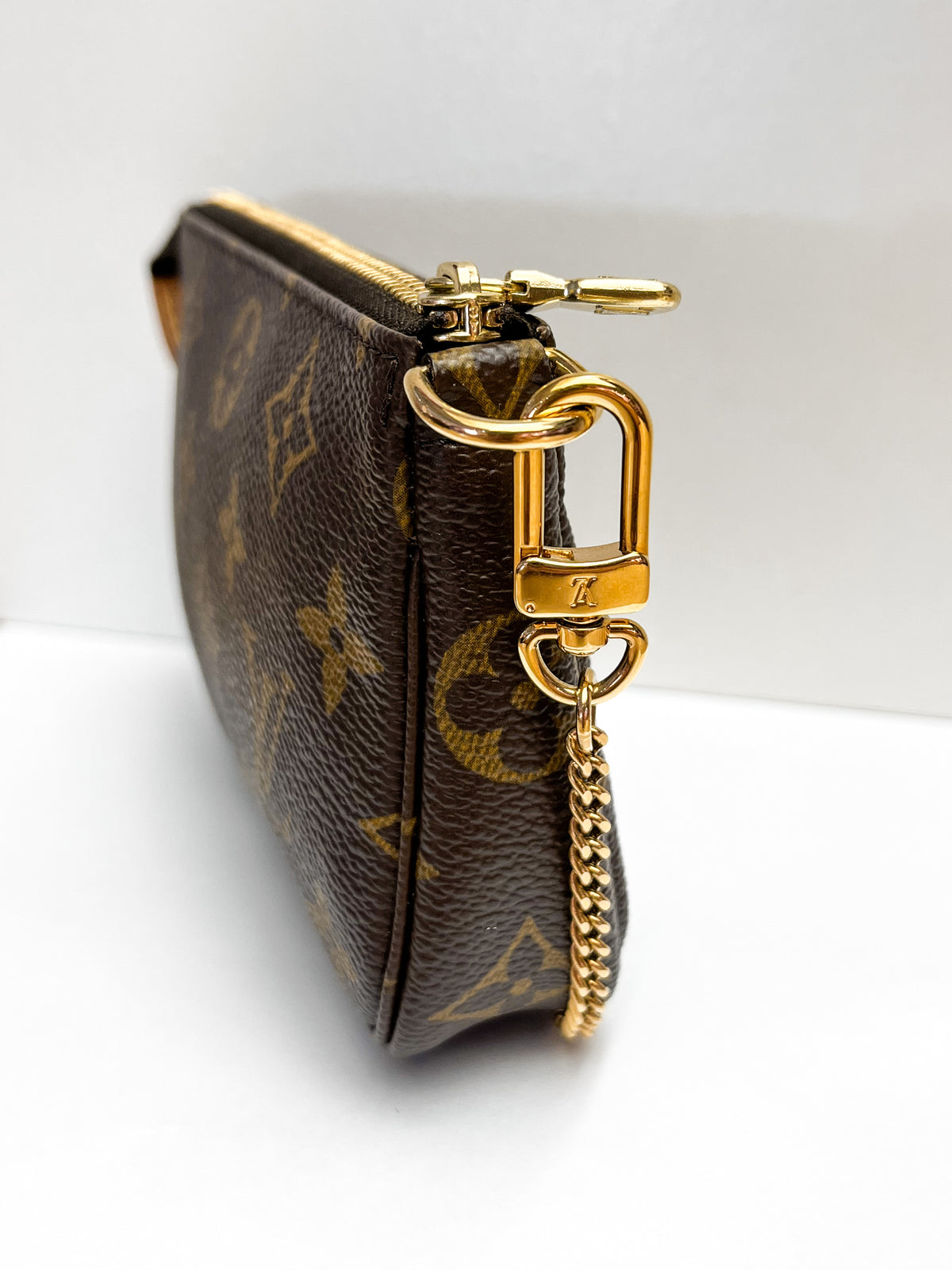 Louis Vuitton Monogram Mini Pochette Accessoires