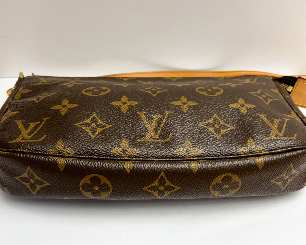 Louis Vuitton Monogram Canvas Pochette Accessoires