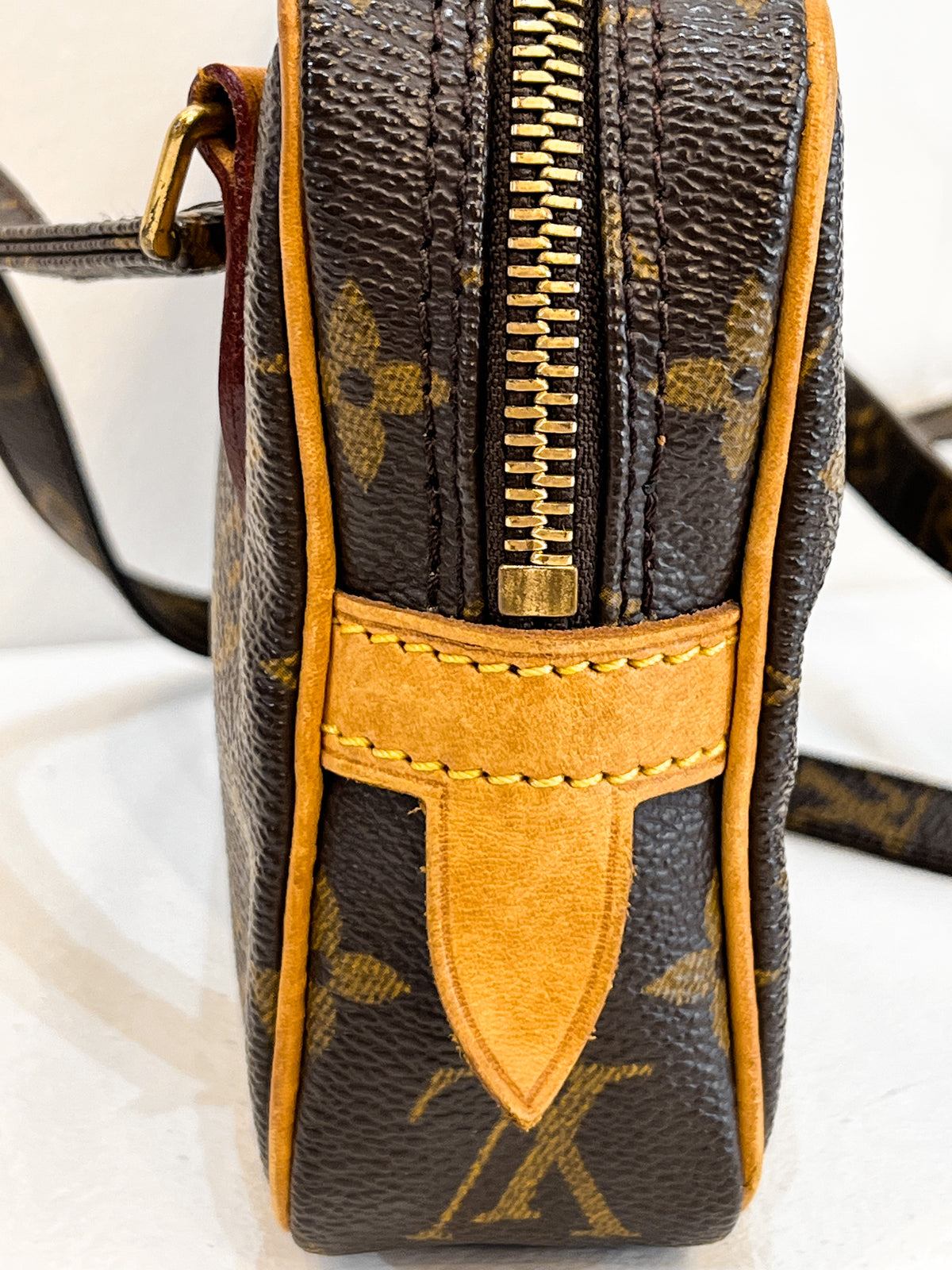 Louis Vuitton Pochette Marly Bandouliere