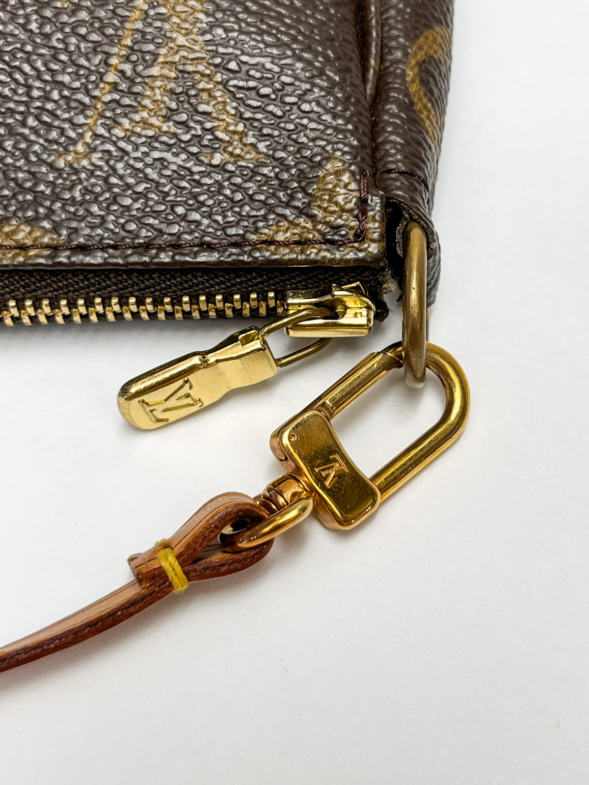 Louis Vuitton Monogram Canvas Pochette Accessoires