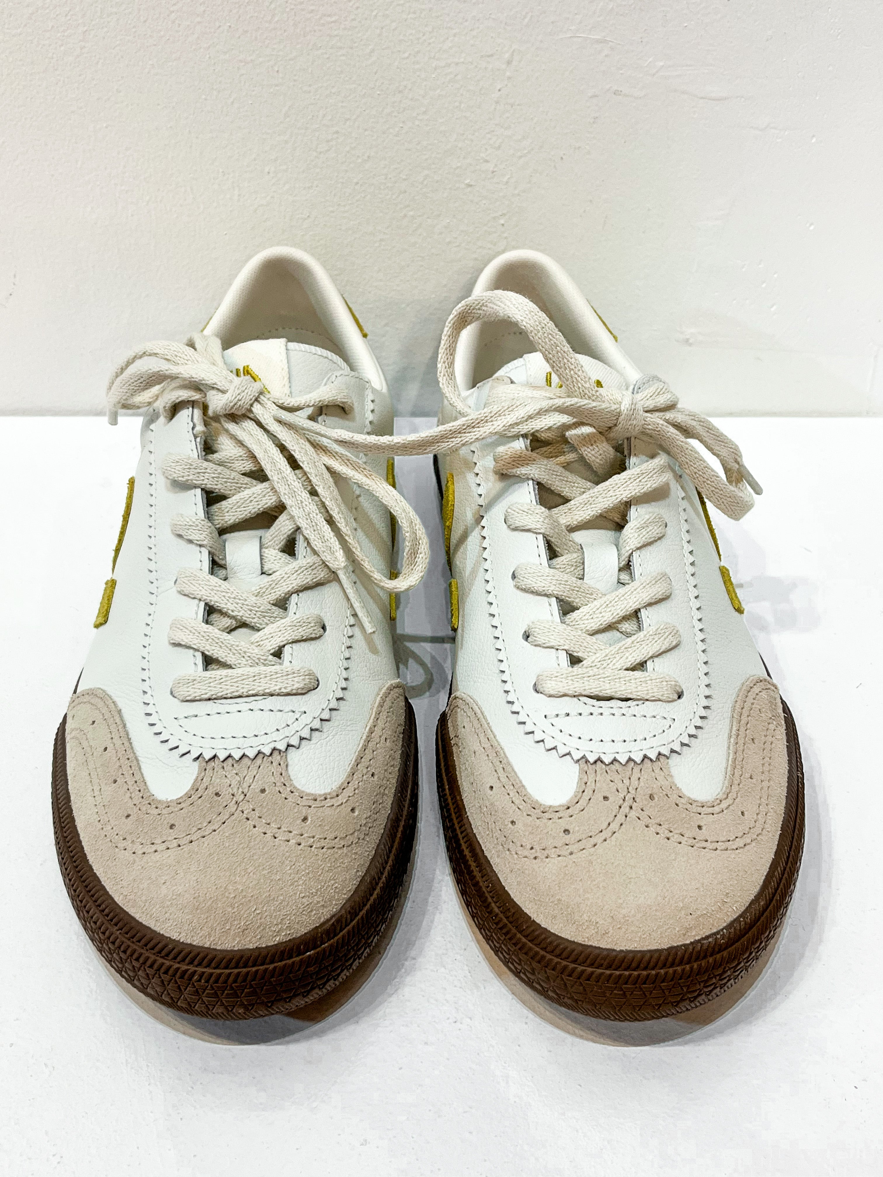 Veja Volley Sneakers