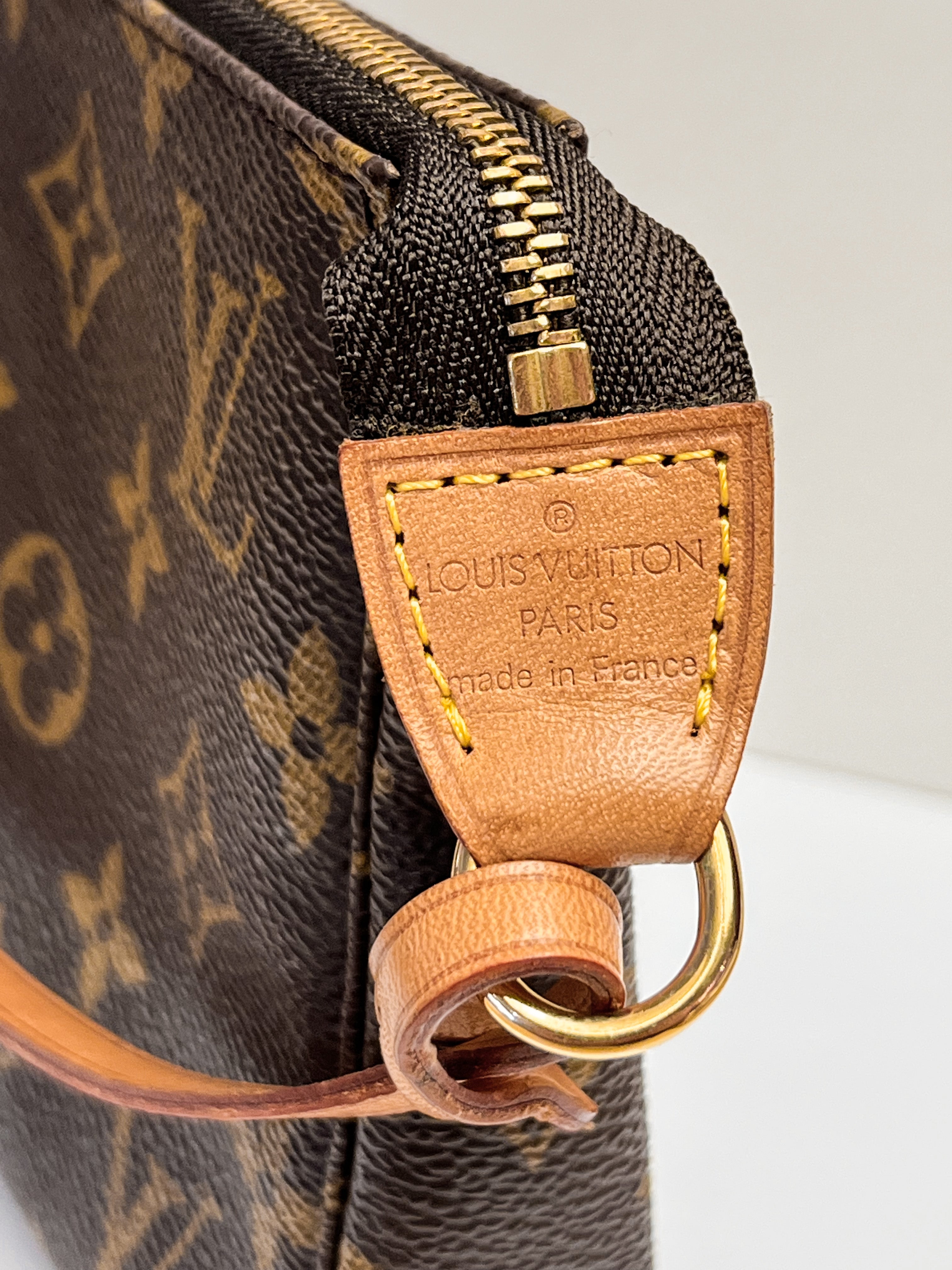 Louis Vuitton Monogram Canvas Pochette Accessoires