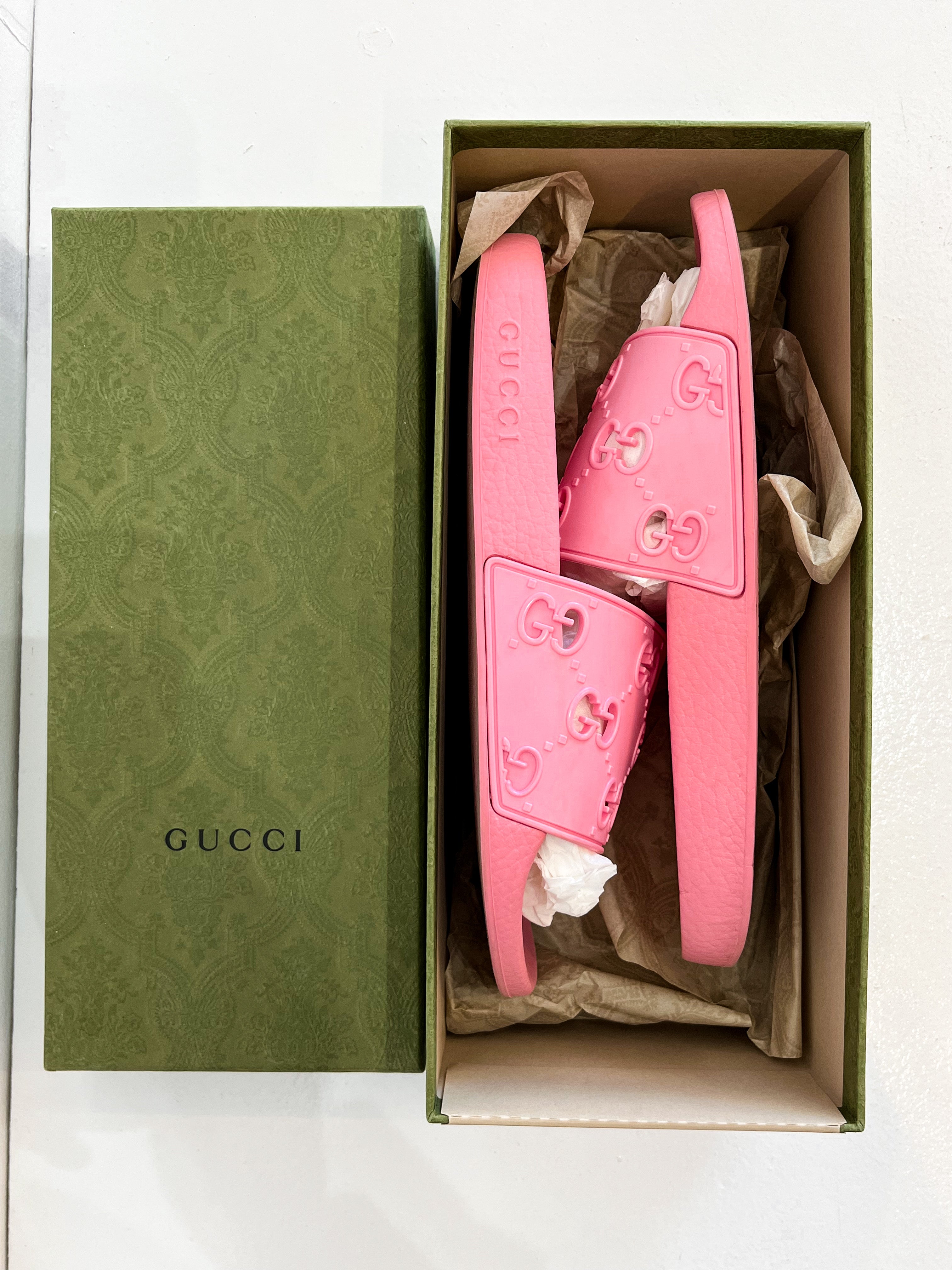 Gucci Rubber GG Slides
