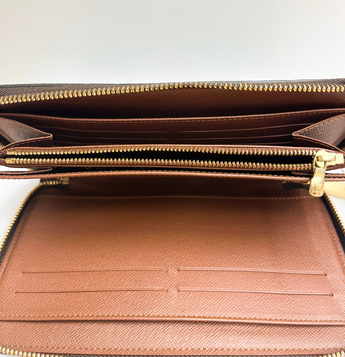 Louis Vuitton Monogram Zippy Organizer Wallet