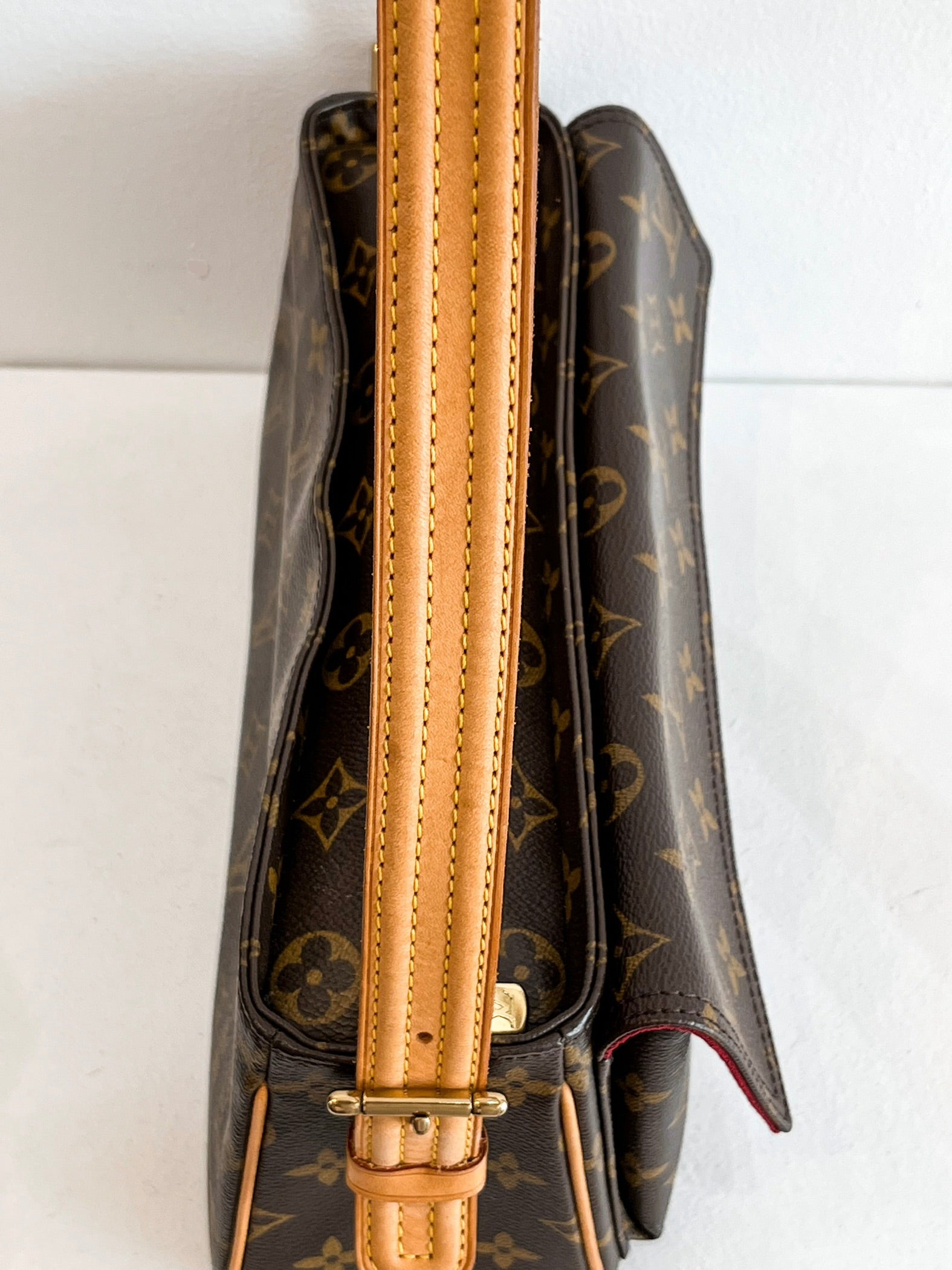 Louis Vuitton Viva Cite MM Shoulder Bag