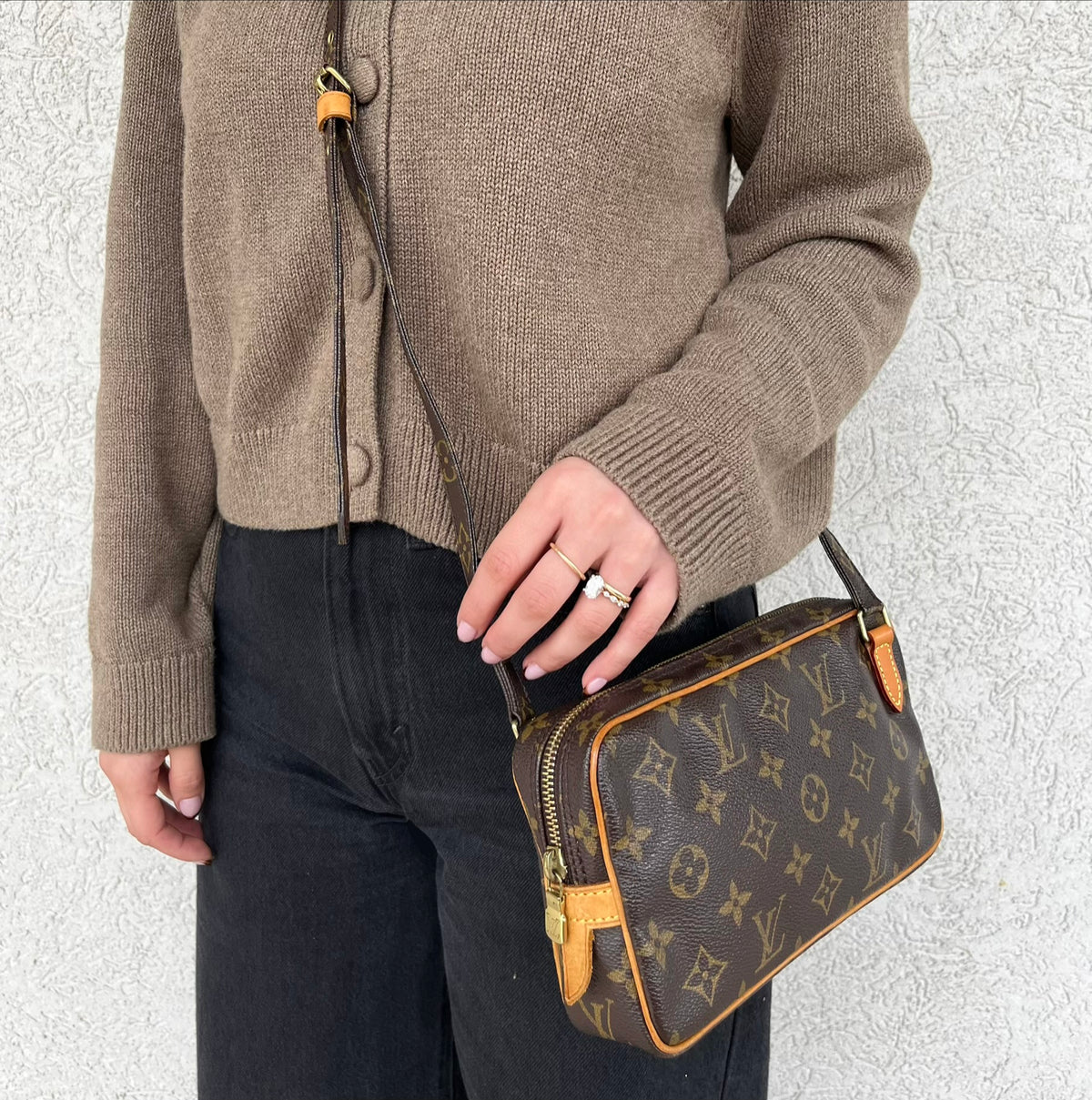 Louis Vuitton Pochette Marly Bandouliere