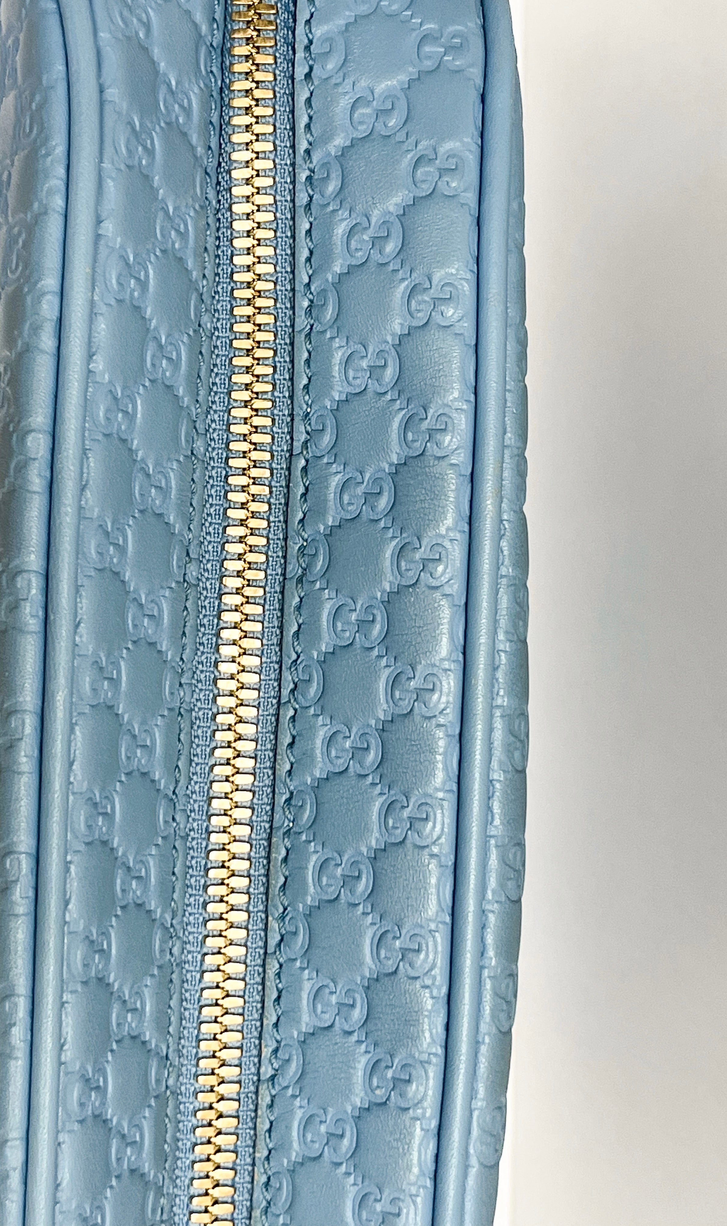 Gucci Microguccissima Bree Crossbody Bag